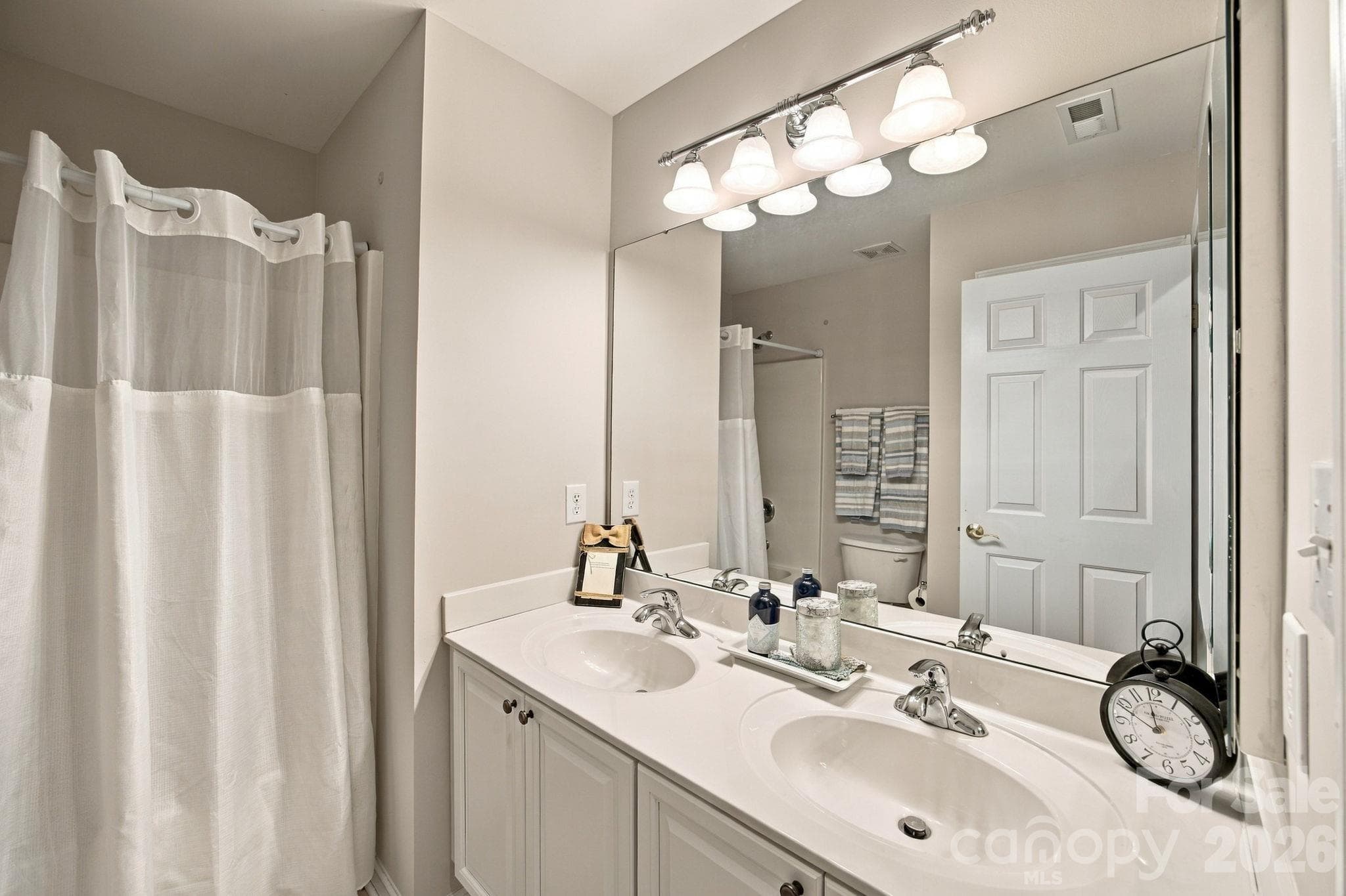 second full bathroom upper - 195 Huntly Lane, Mooresville
