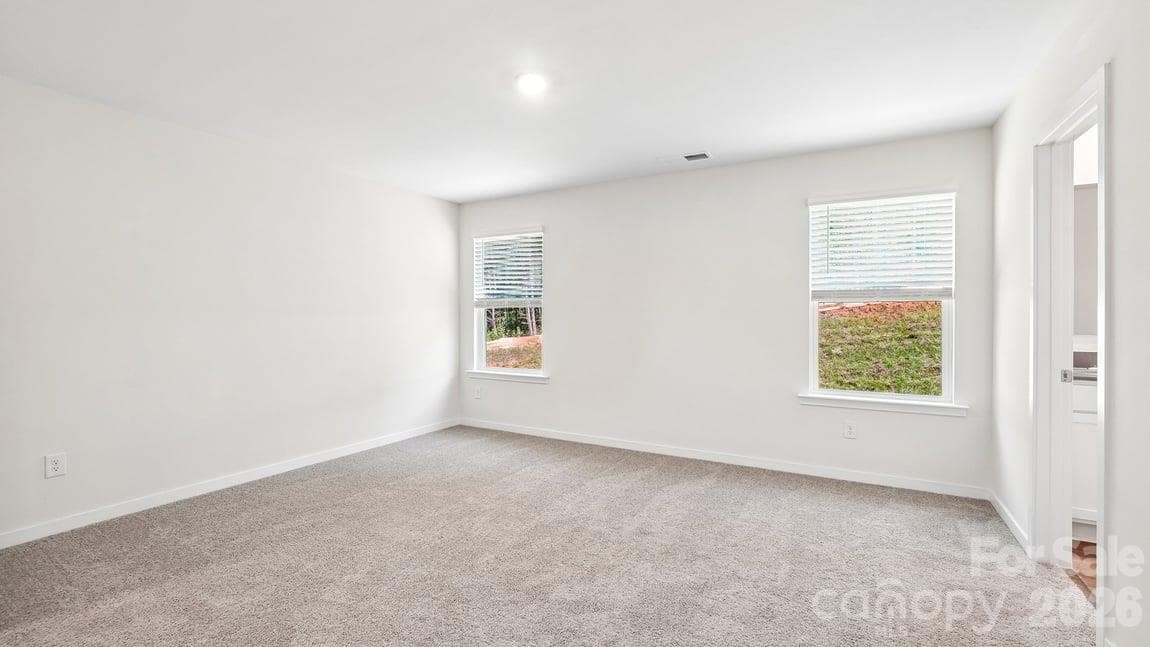 Single Family Residence at 552 Dazzle Loop, Newton, photo 44 of 64
