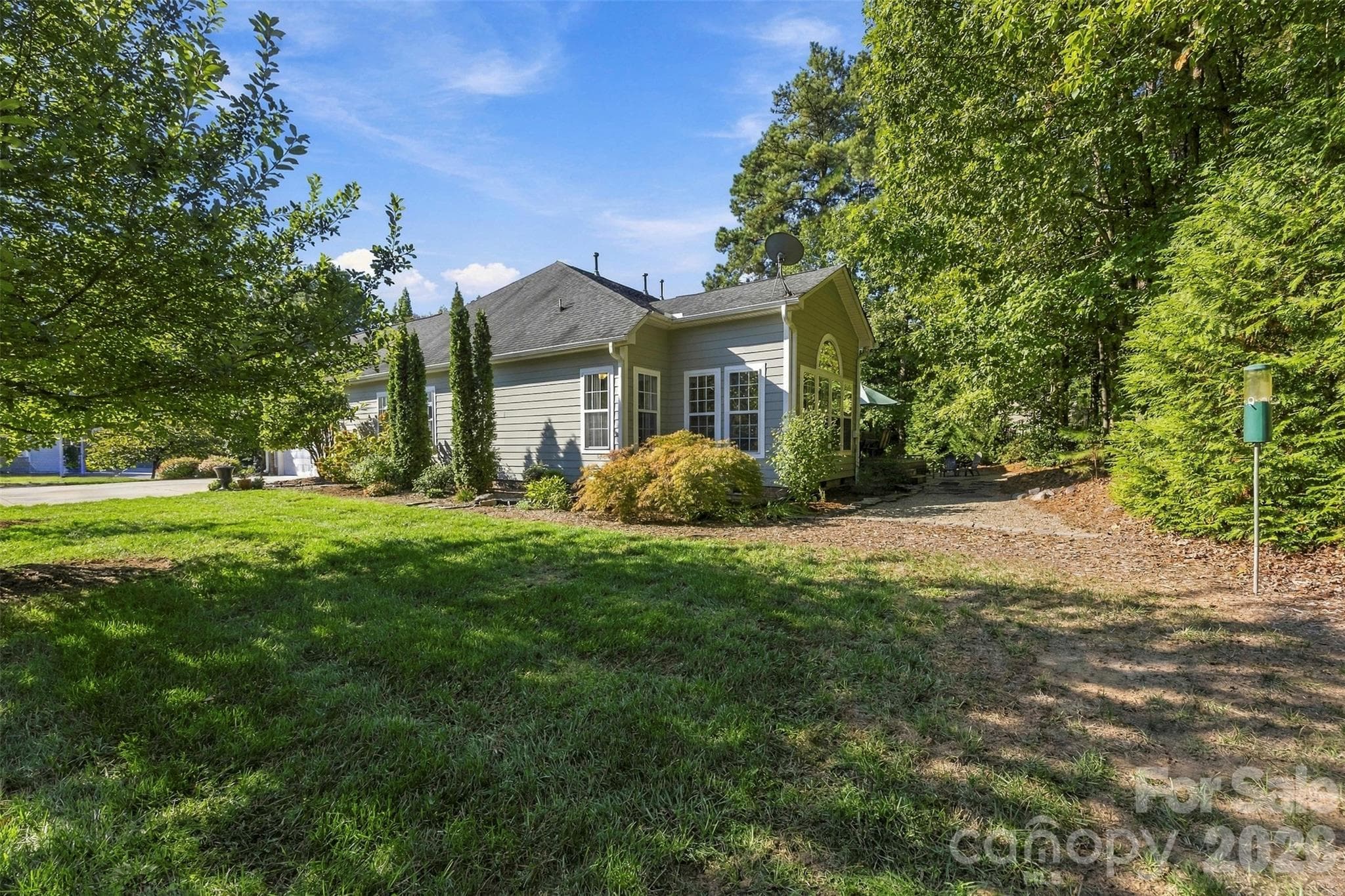 Single Family Residence at 205 Woodward Ridge Drive, Mount Holly, photo 39 of 41