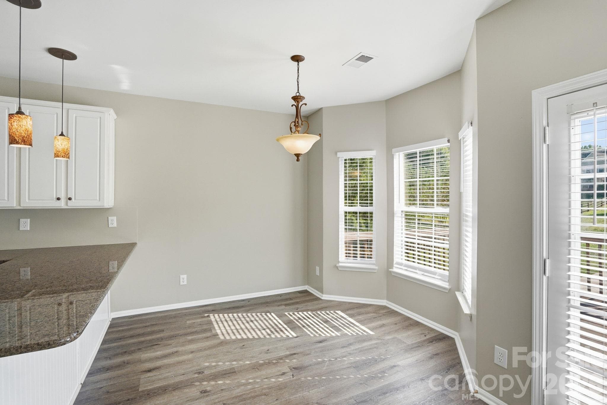 Single Family Residence at 166 Castles Gate Drive, Mooresville, photo 18 of 47