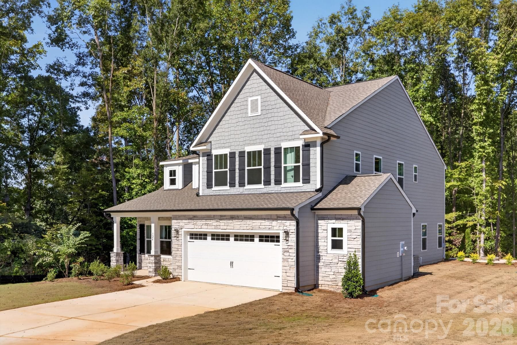 Single Family Residence at 124 W Springhouse Court, Statesville, photo 4 of 33