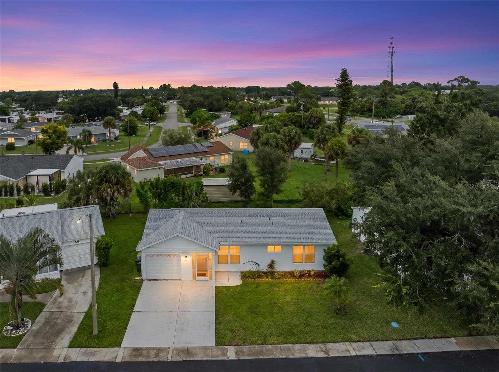 Aerial_8130PickwickRd_NorthPort_CurbAppeal_Twilight2.jpg - 8130 PICKWICK RD, NORTH PORT