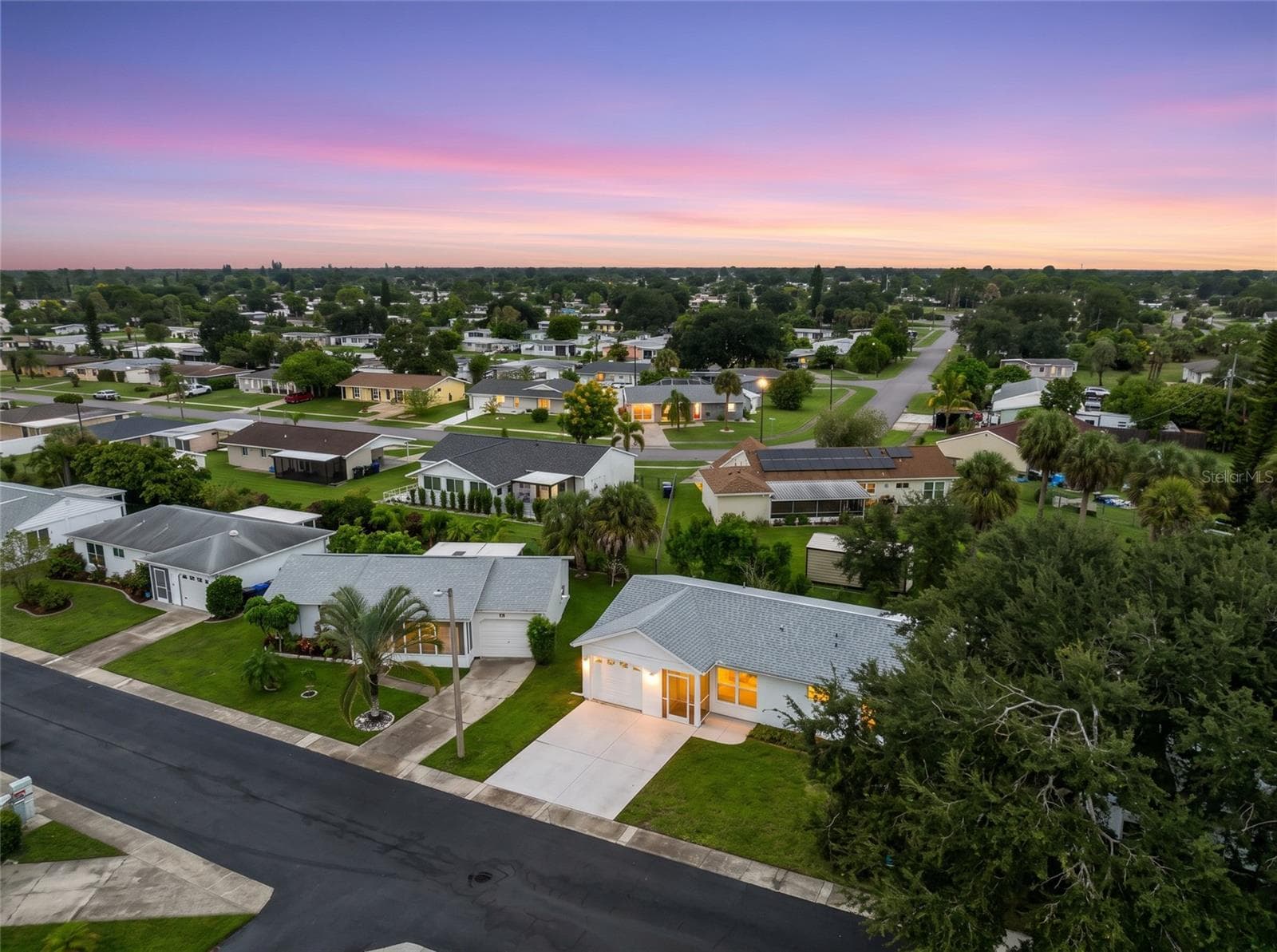 Aerial_8130PickwickRd_NorthPort_Neighborhood_Twilight.jpg - 8130 PICKWICK RD, NORTH PORT