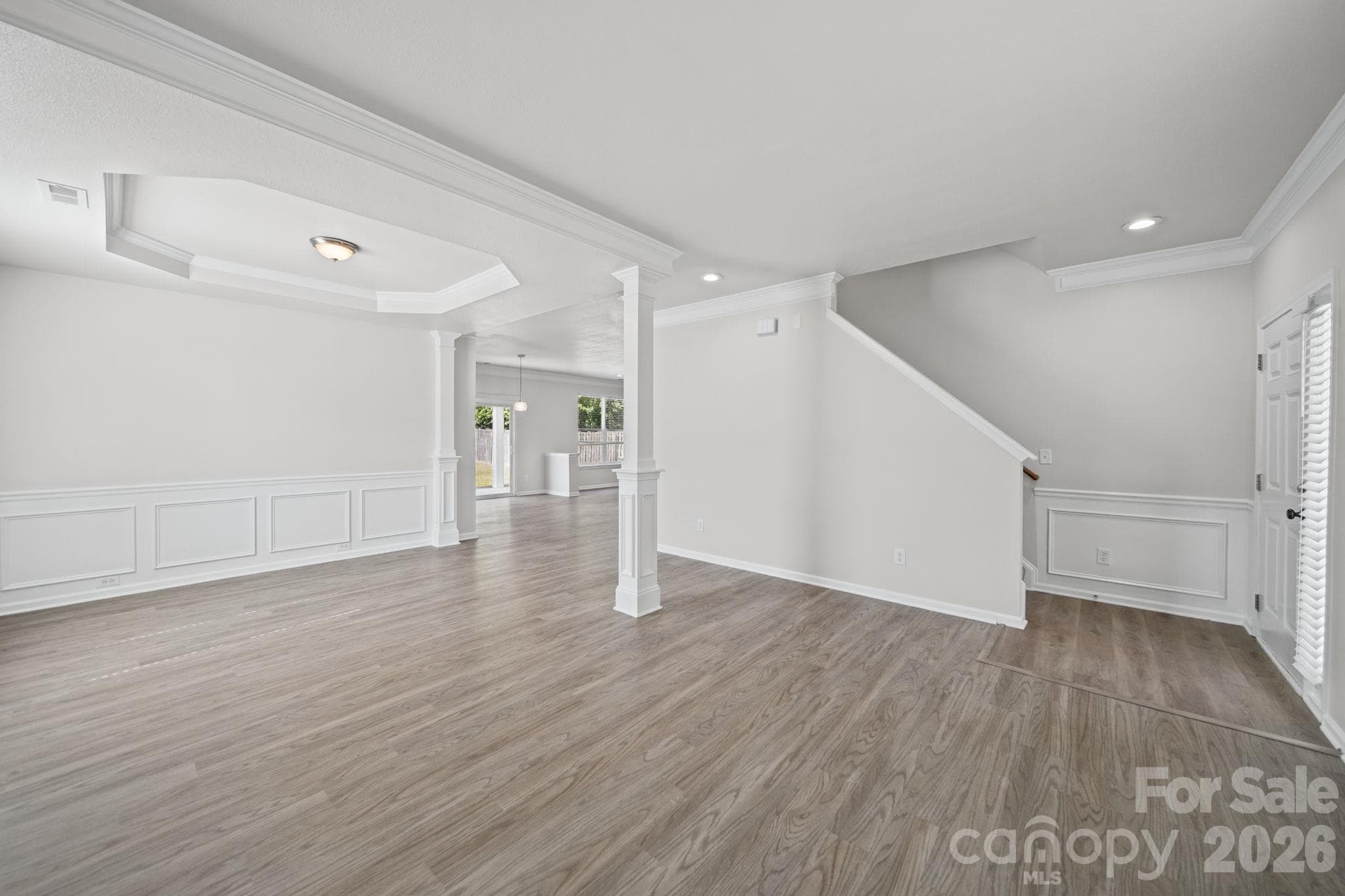 Single Family Residence at 13913 Sugar Oats Lane, Charlotte, photo 4 of 40