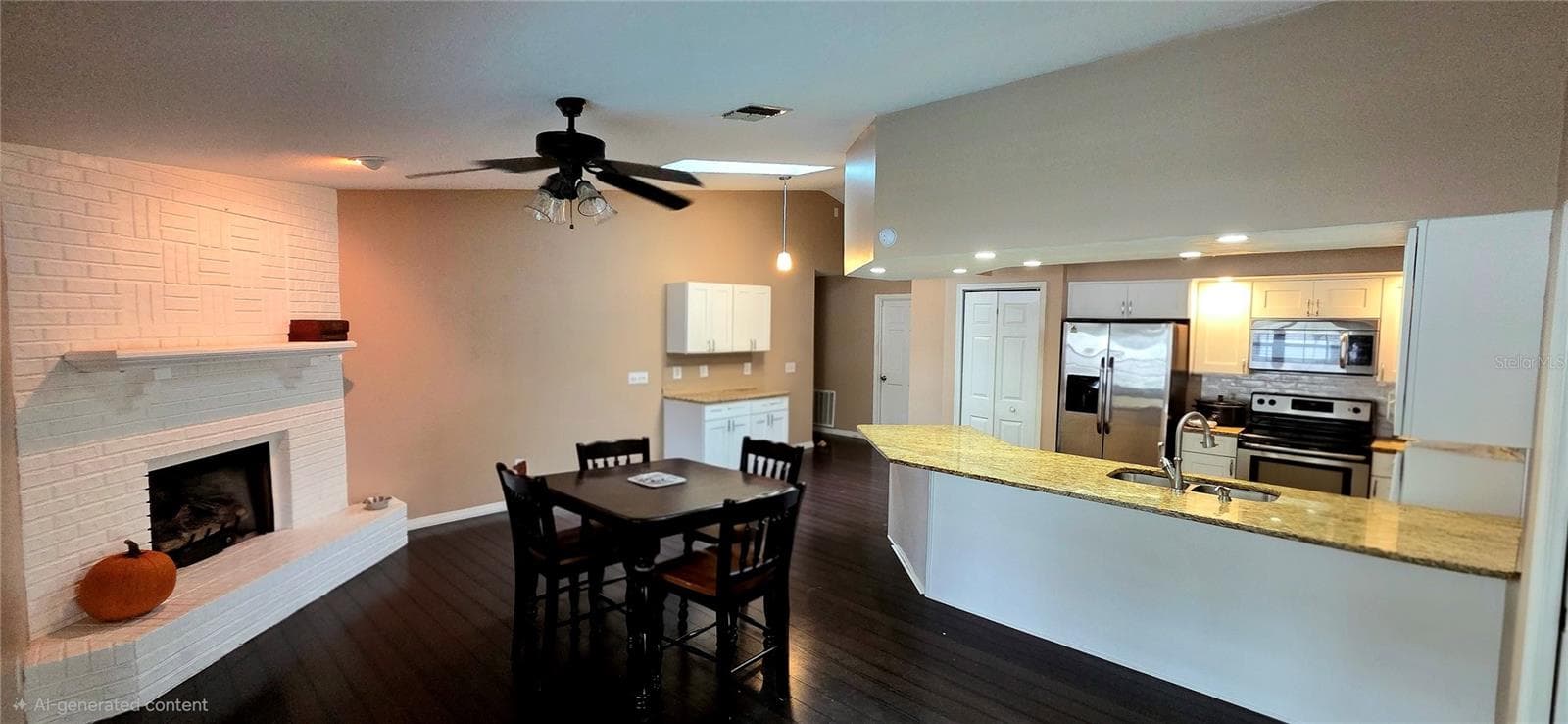 Great open family room with fireplace - 678 FAIRCHILD AVE, DELTONA