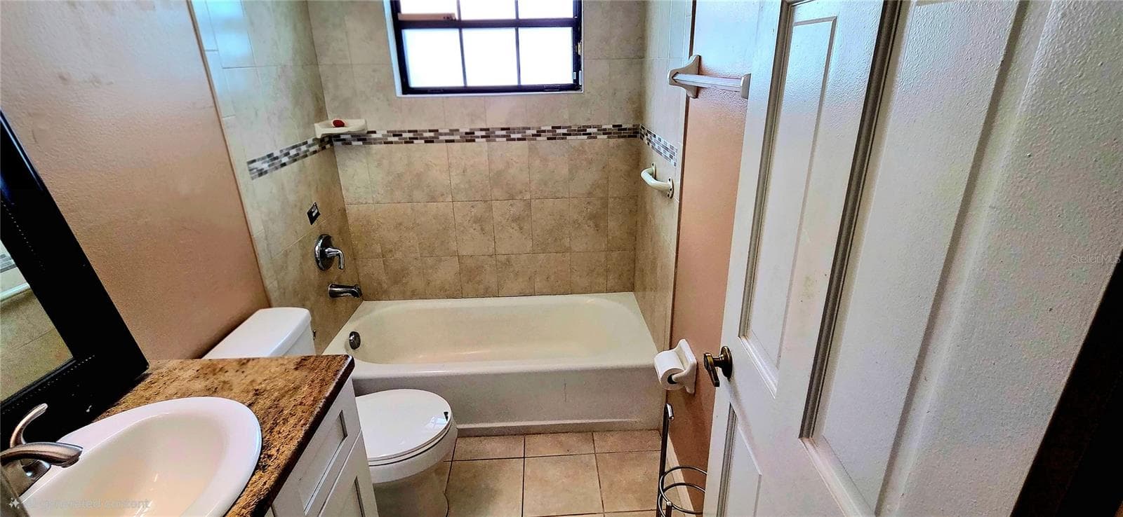 2nd bath - 678 FAIRCHILD AVE, DELTONA