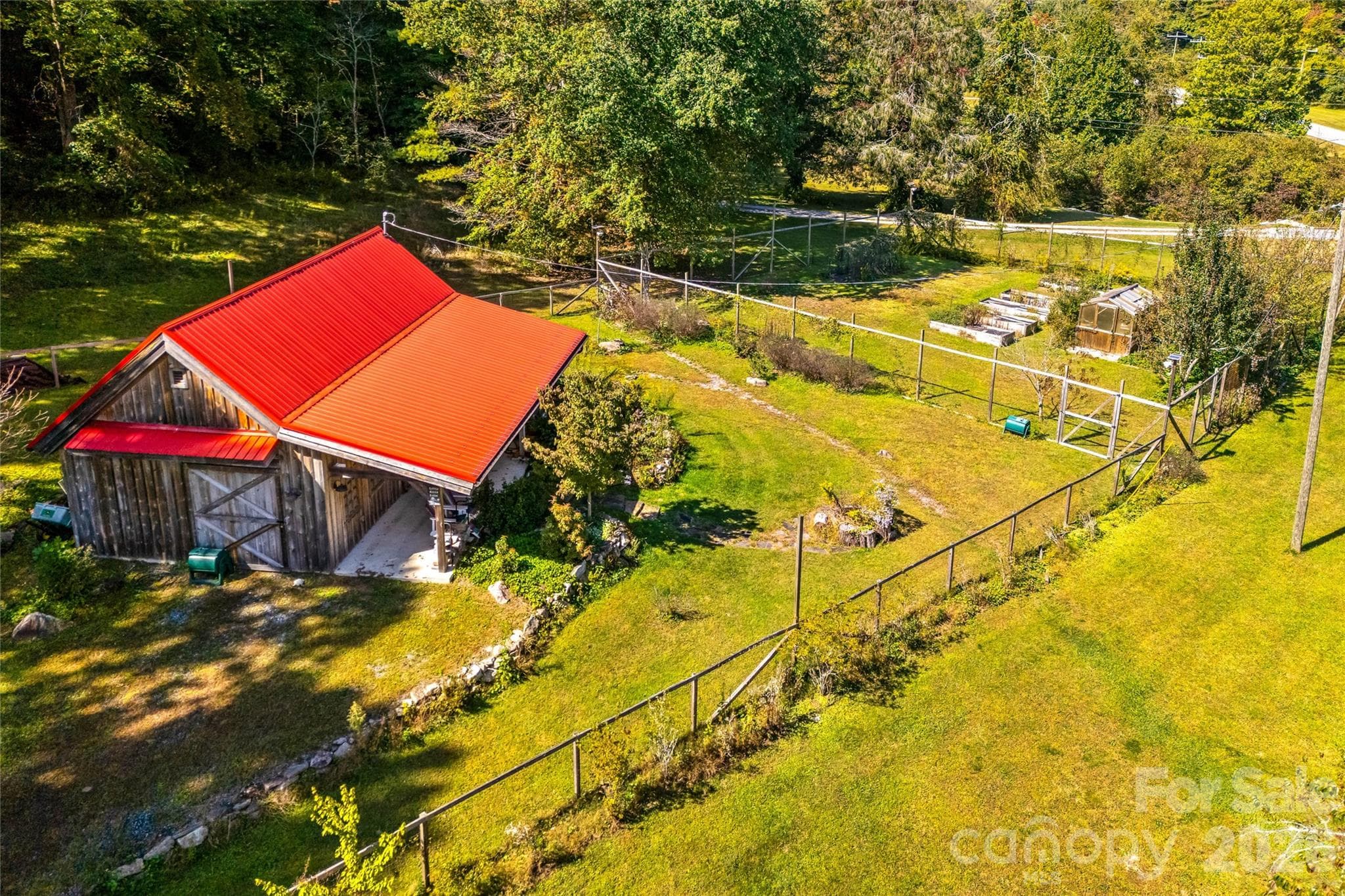 Single Family Residence at 7820 Greenville Highway, Brevard, photo 4 of 40