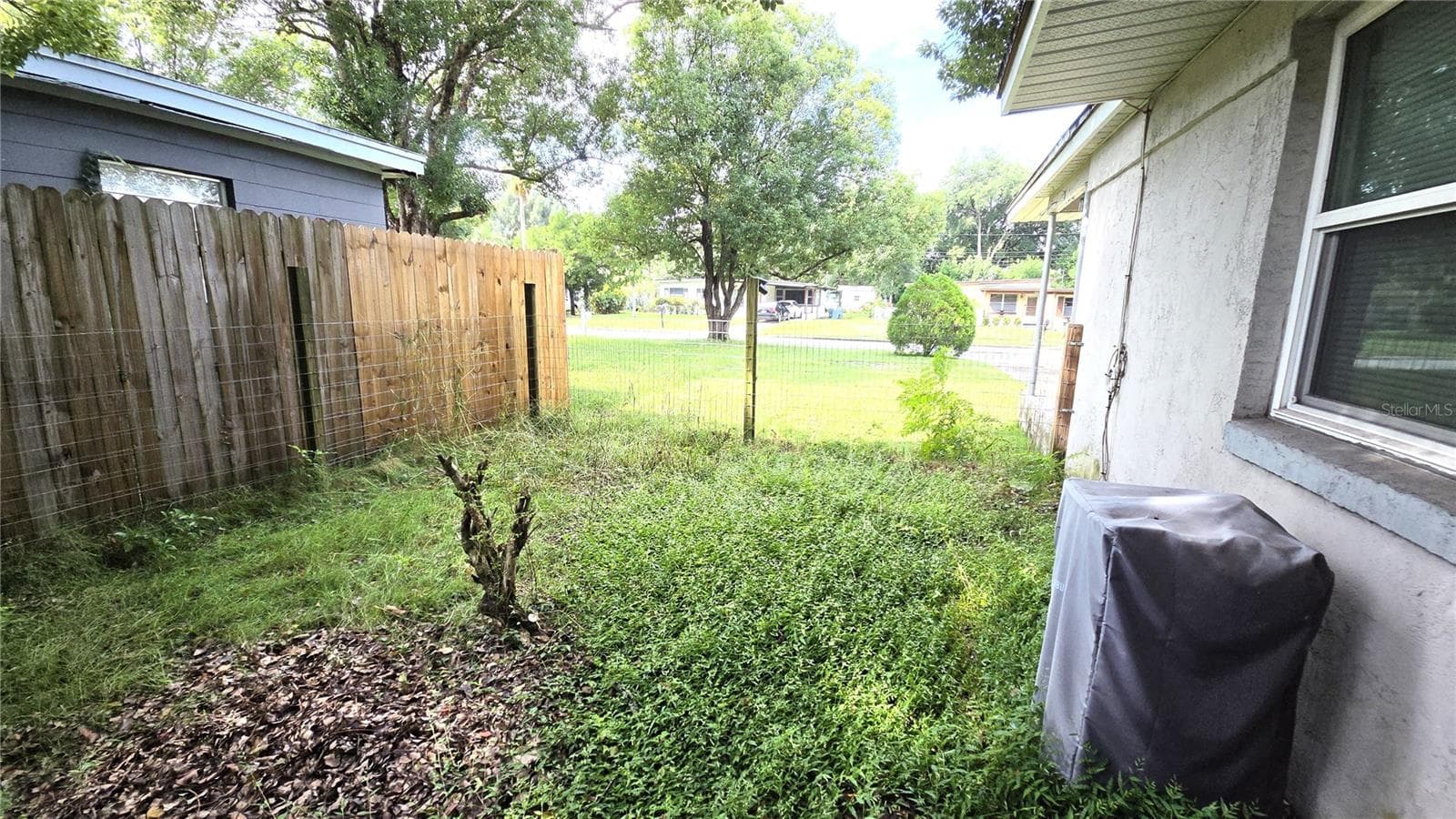 Single Family Residence at 110 CLUB RD, SANFORD, photo 14 of 18