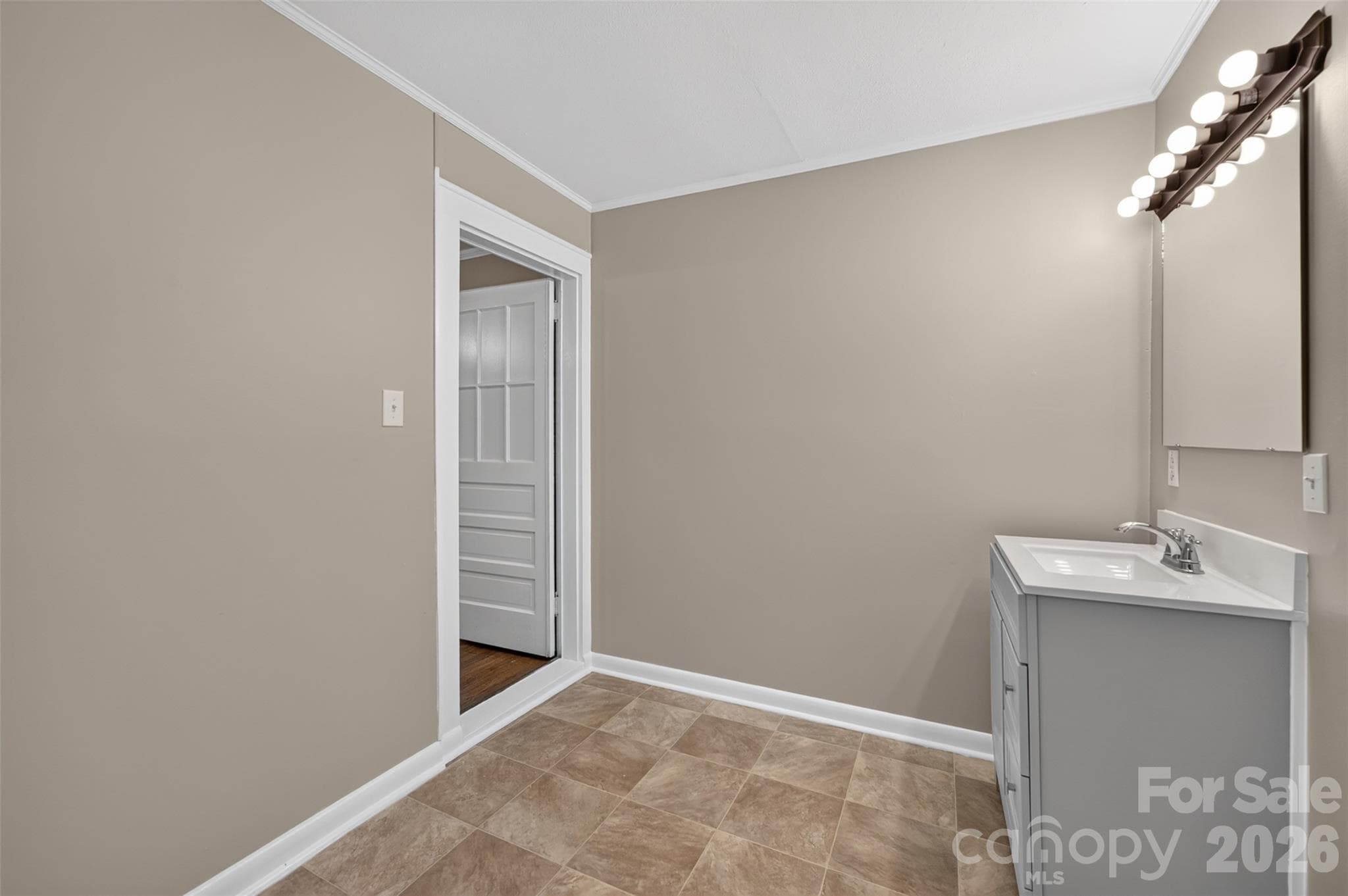 Single Family Residence at 1829 3rd Street NE, Hickory, photo 15 of 48