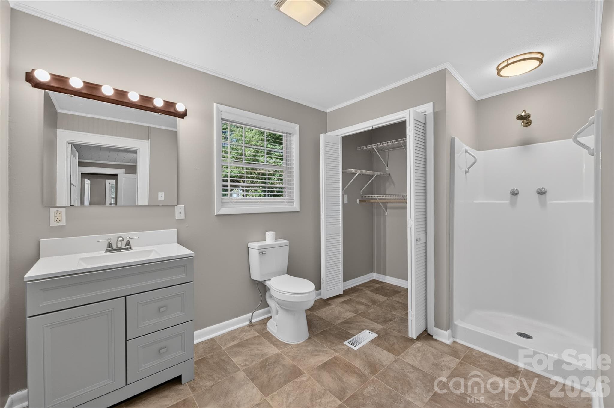 Single Family Residence at 1829 3rd Street NE, Hickory, photo 17 of 48