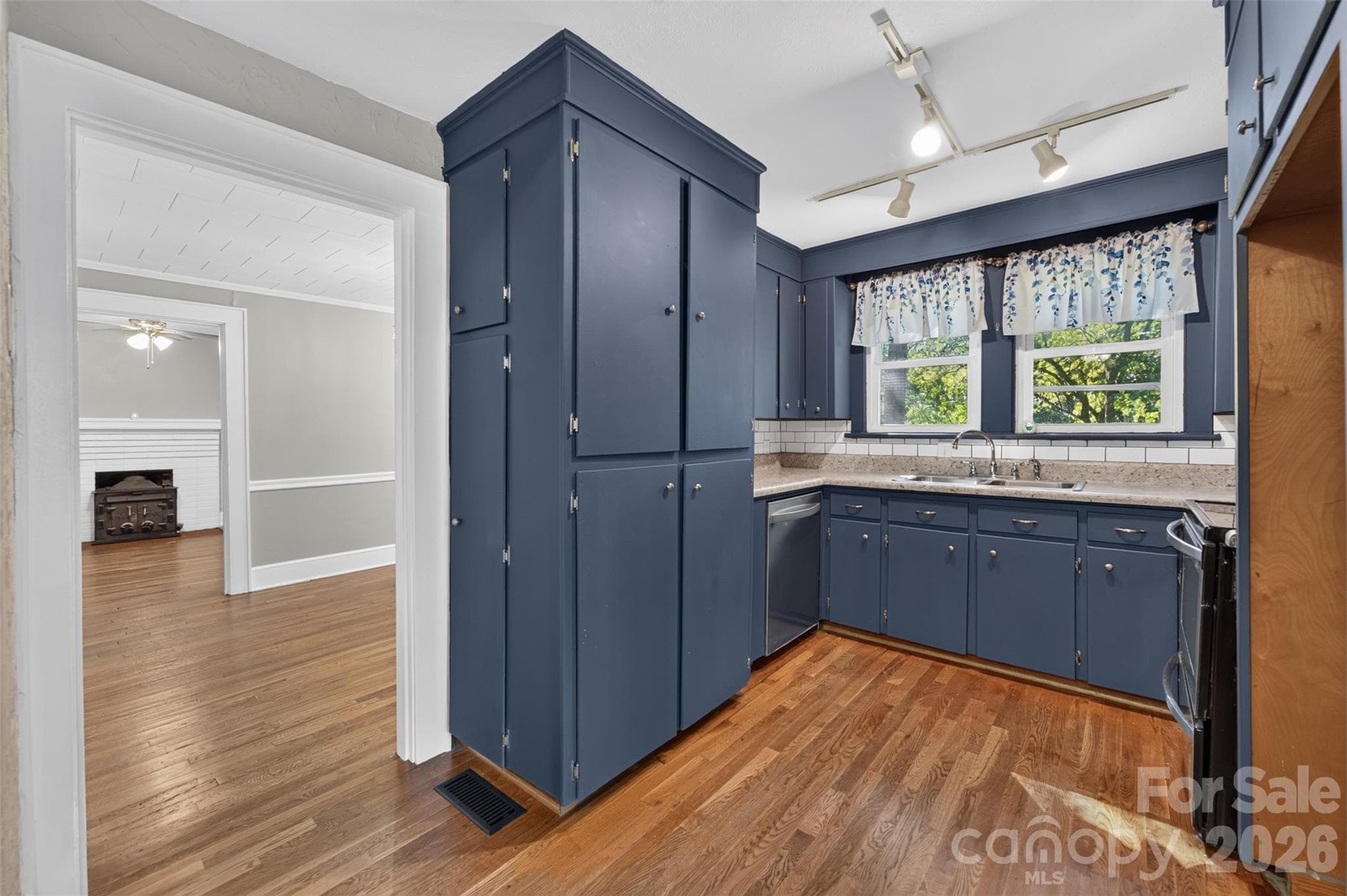 Single Family Residence at 1829 3rd Street NE, Hickory, photo 21 of 48