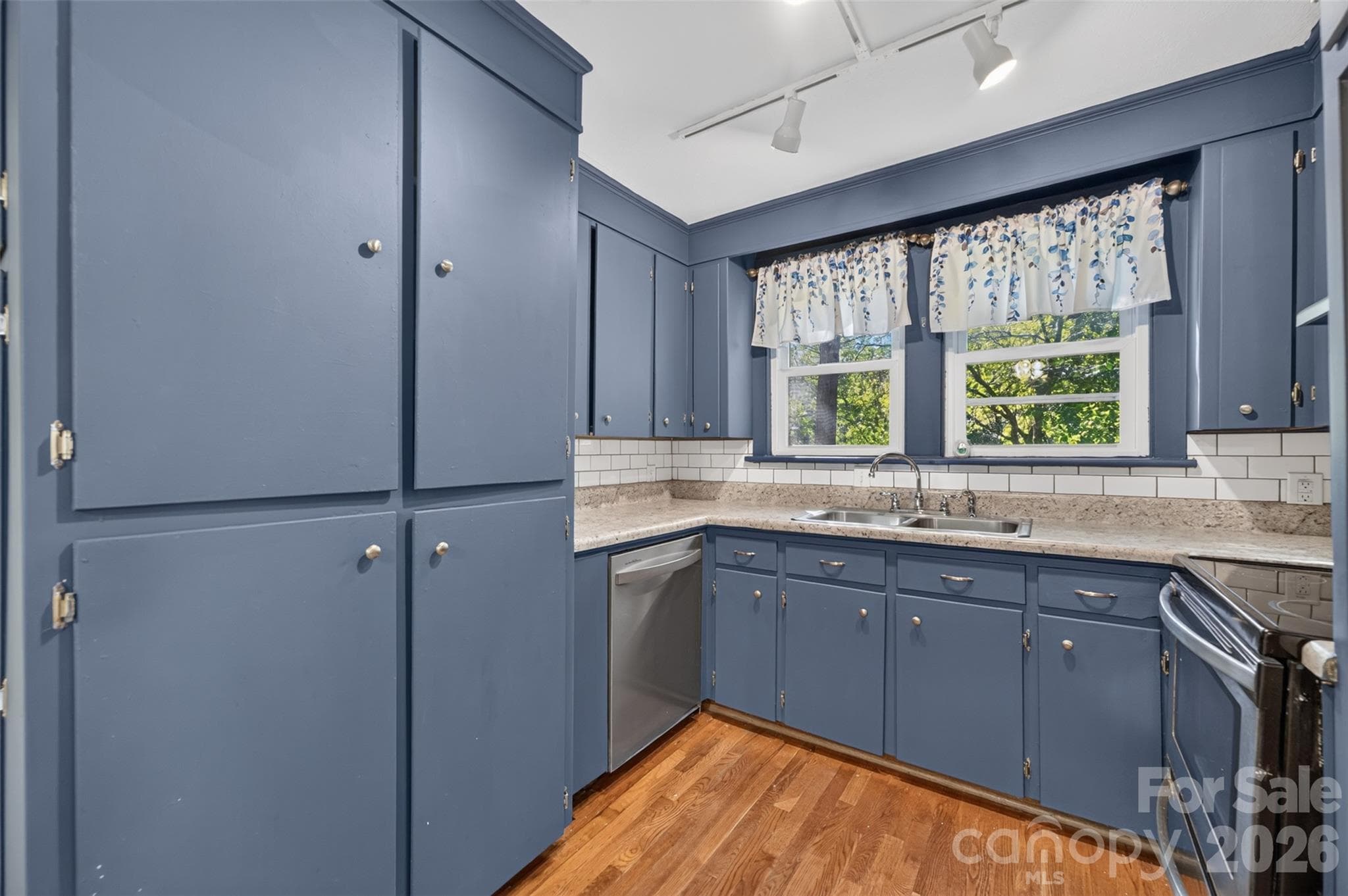 Single Family Residence at 1829 3rd Street NE, Hickory, photo 22 of 48