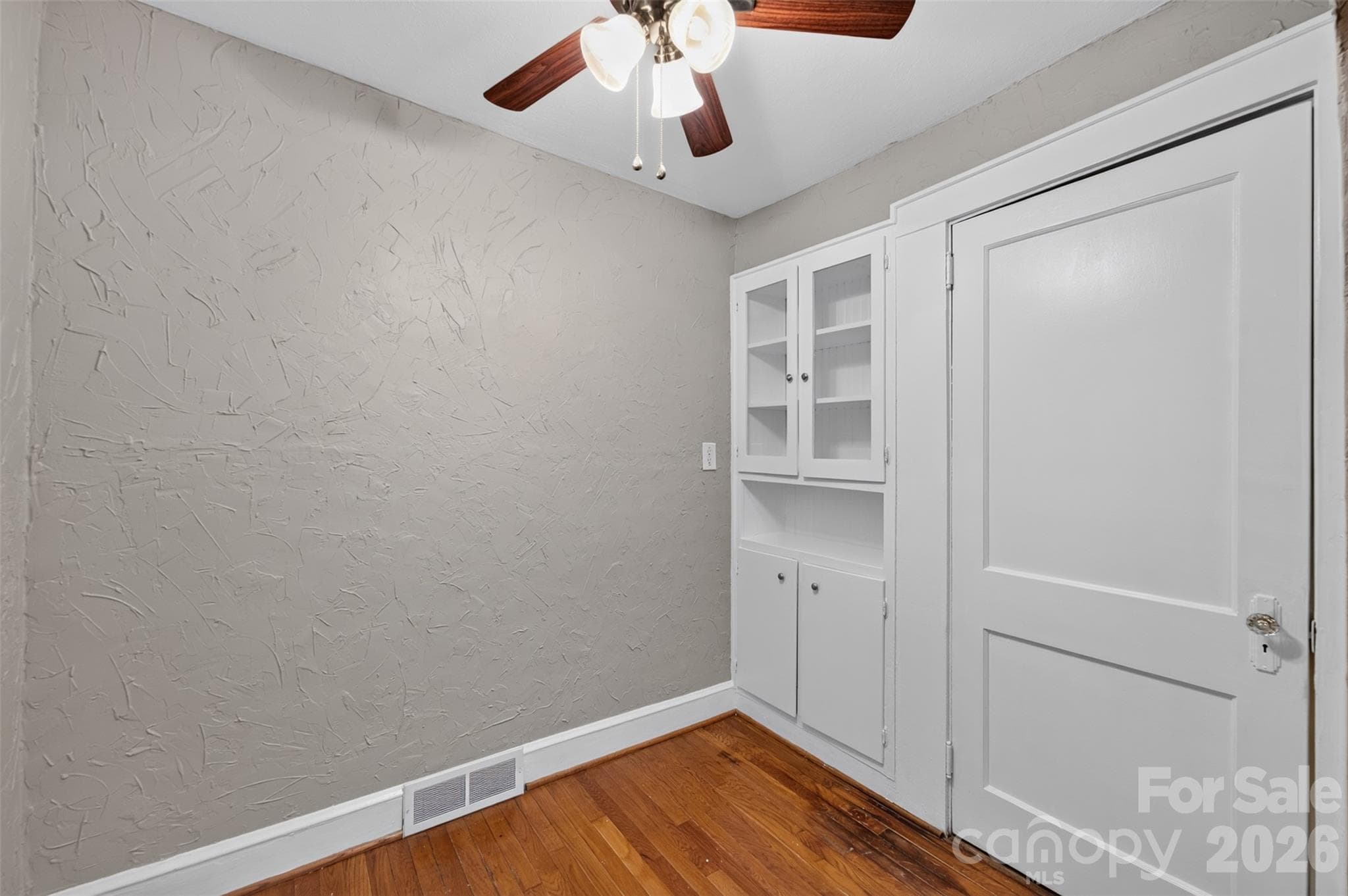 Single Family Residence at 1829 3rd Street NE, Hickory, photo 26 of 48