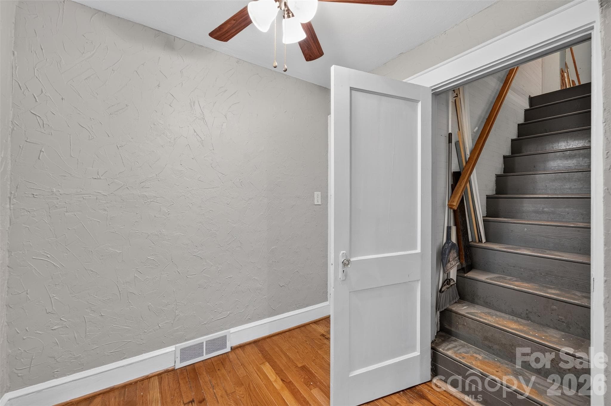 Single Family Residence at 1829 3rd Street NE, Hickory, photo 31 of 48