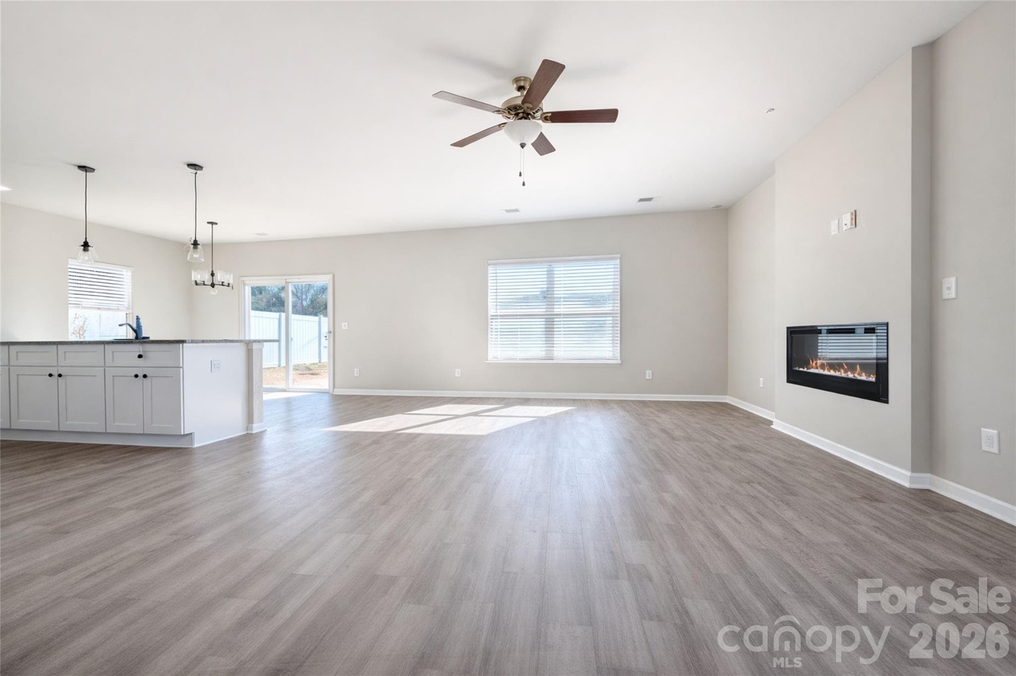 Single Family Residence at 4220 Abby Jack Drive, Charlotte, photo 4 of 28