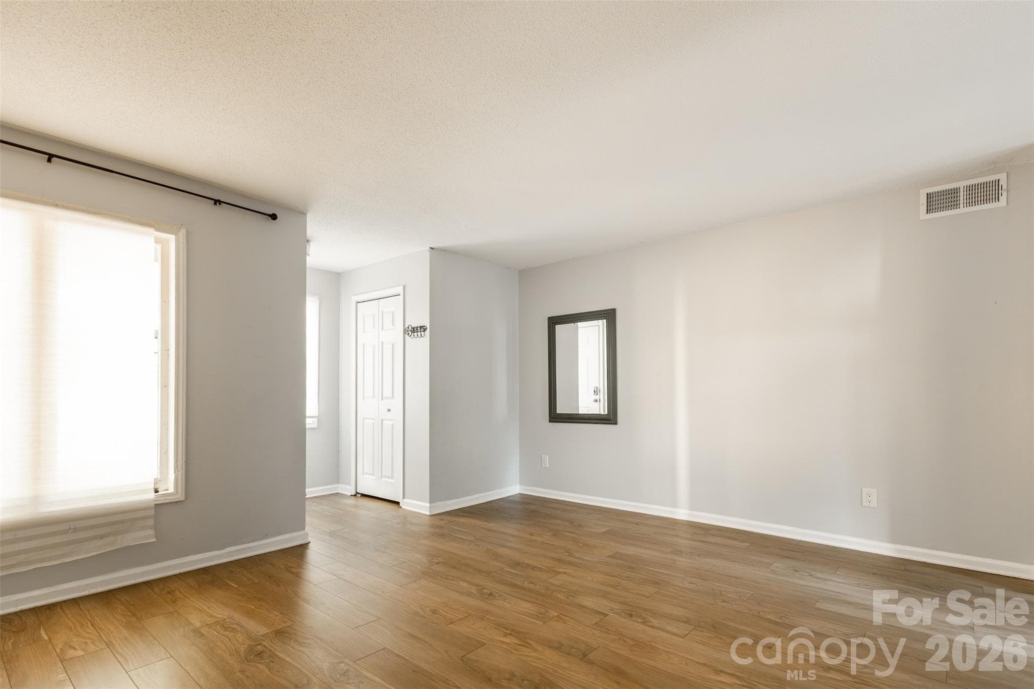 Condominium at 2010 Countrymens Court, Charlotte, photo 3 of 19