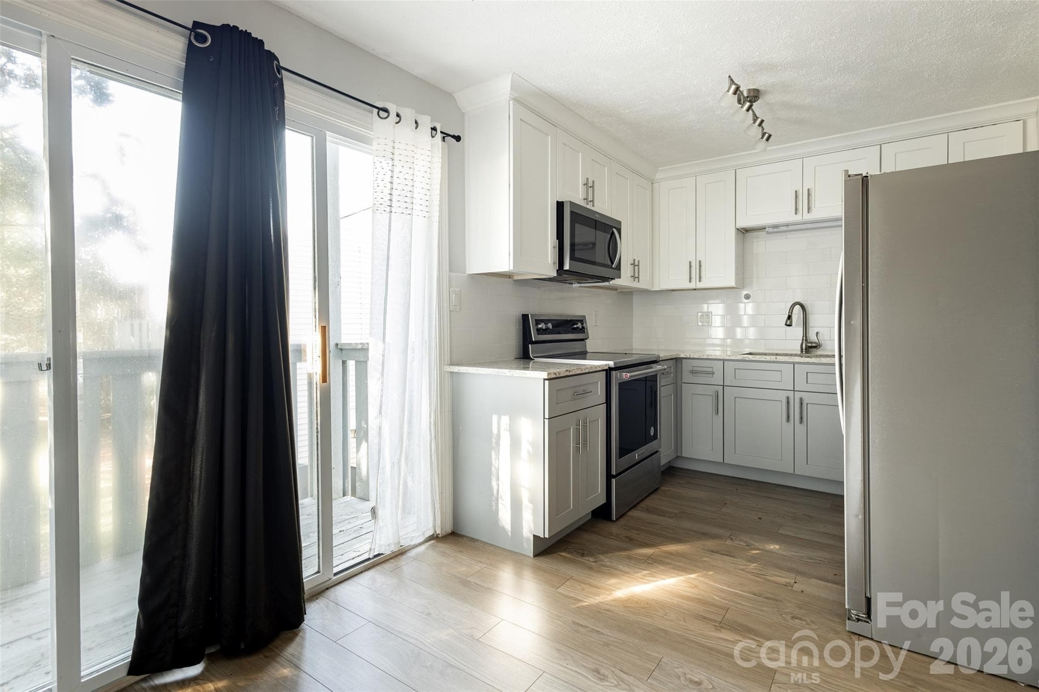 Condominium at 2010 Countrymens Court, Charlotte, photo 5 of 19