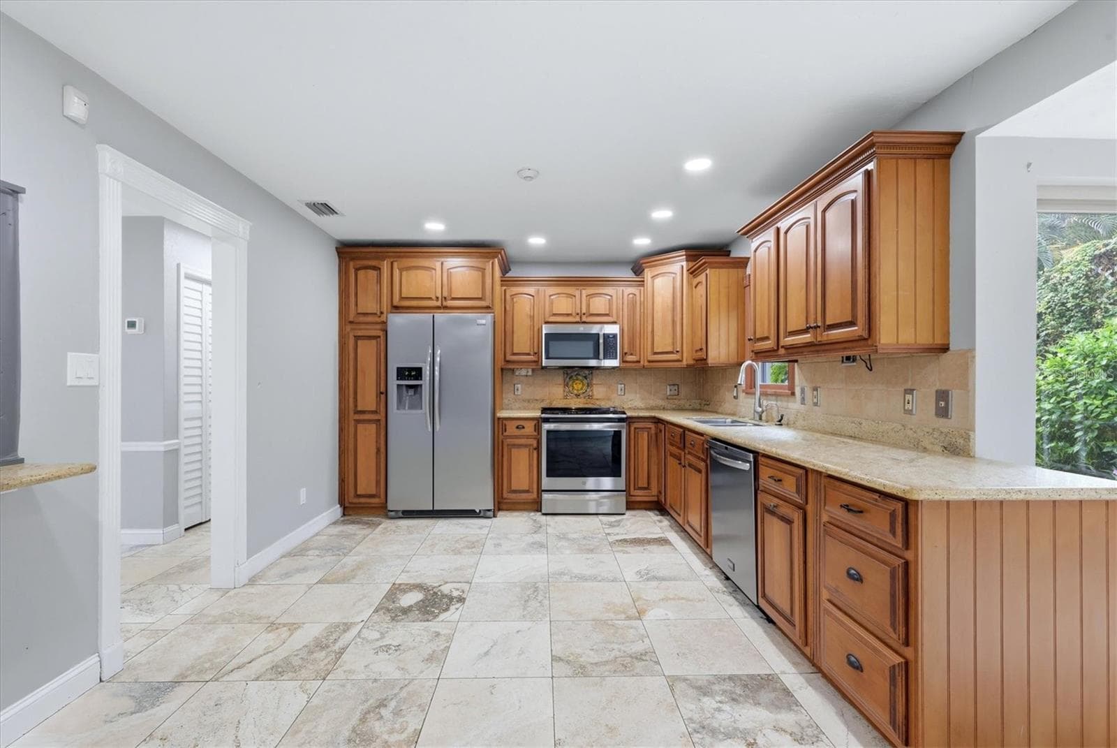 Kitchen - 1800 ALTA VISTA ST, SARASOTA