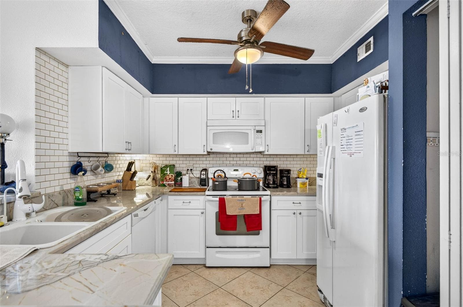 Condominium at 4516 SEAGULL DR #306, NEW PORT RICHEY, photo 8 of 31