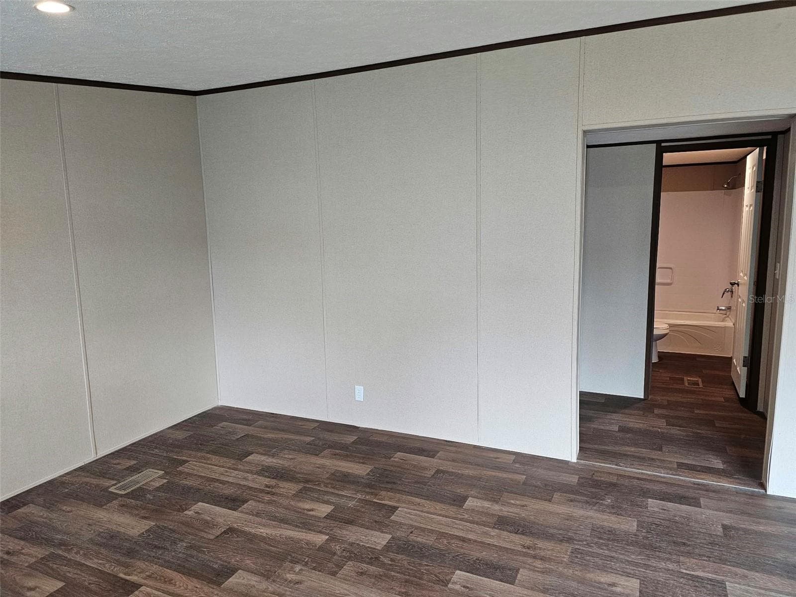 Manufactured Home at 6931 CASTILLO CT, ORLANDO, photo 14 of 29