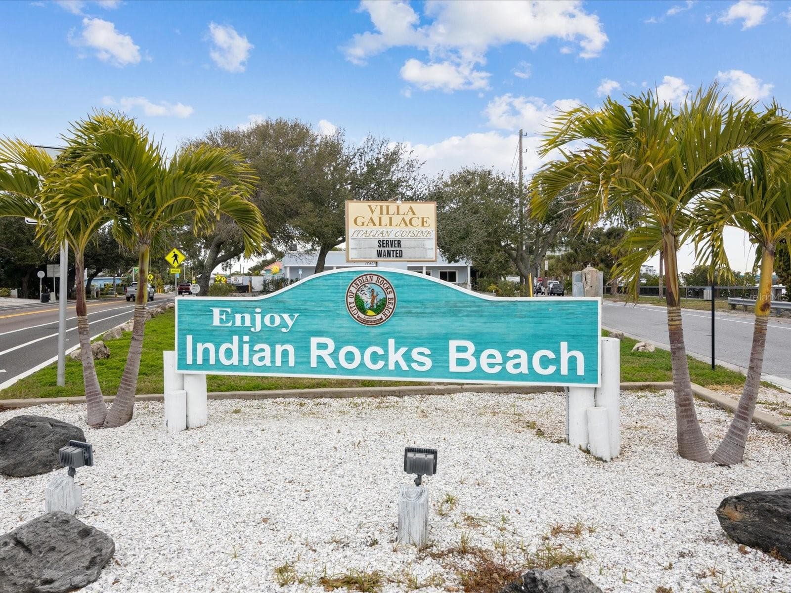 Nearby Indian Rocks Beach - 1570 HIGH BLUFF DR, LARGO