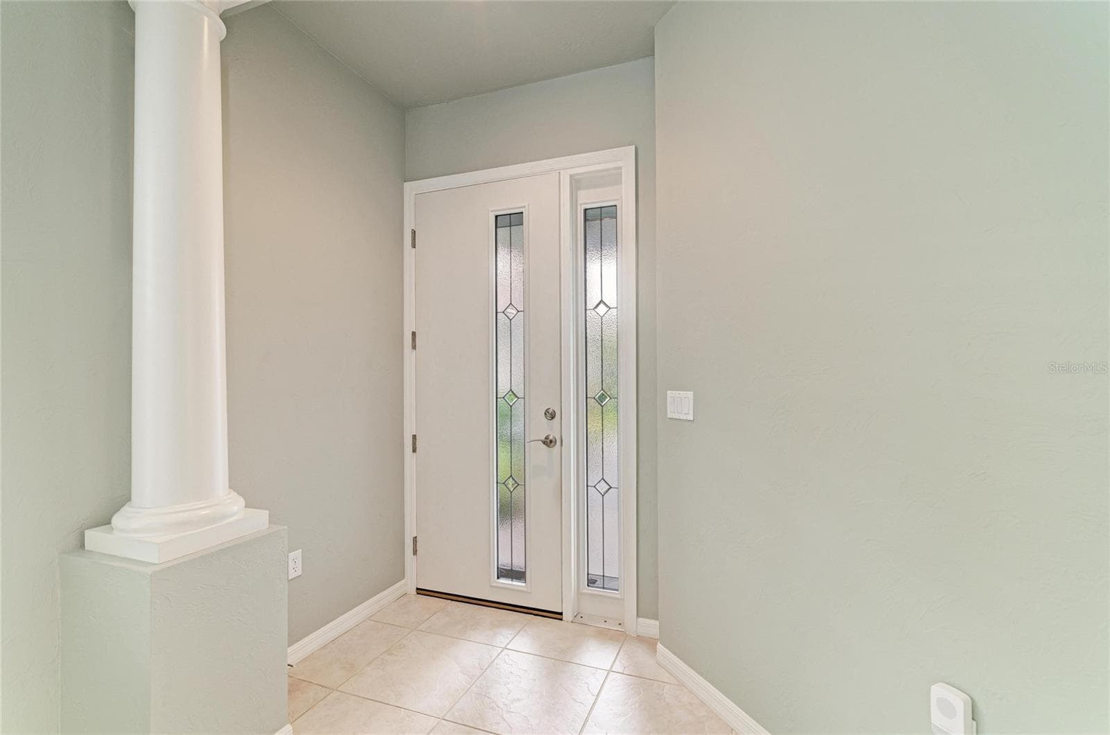 Front entrance - 7816 HERITAGE CLASSIC CT, LAKEWOOD RANCH