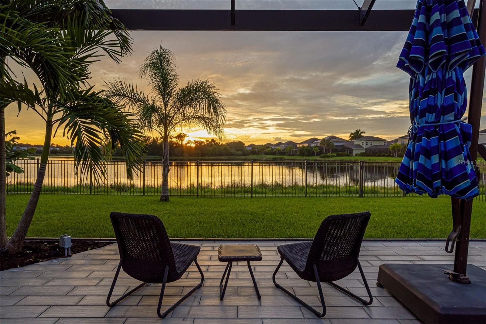 Gather with family and friends to enjoy beautiful sunsets and the sights of Florida’s wildlife. - 6195 ANISE DR, SARASOTA