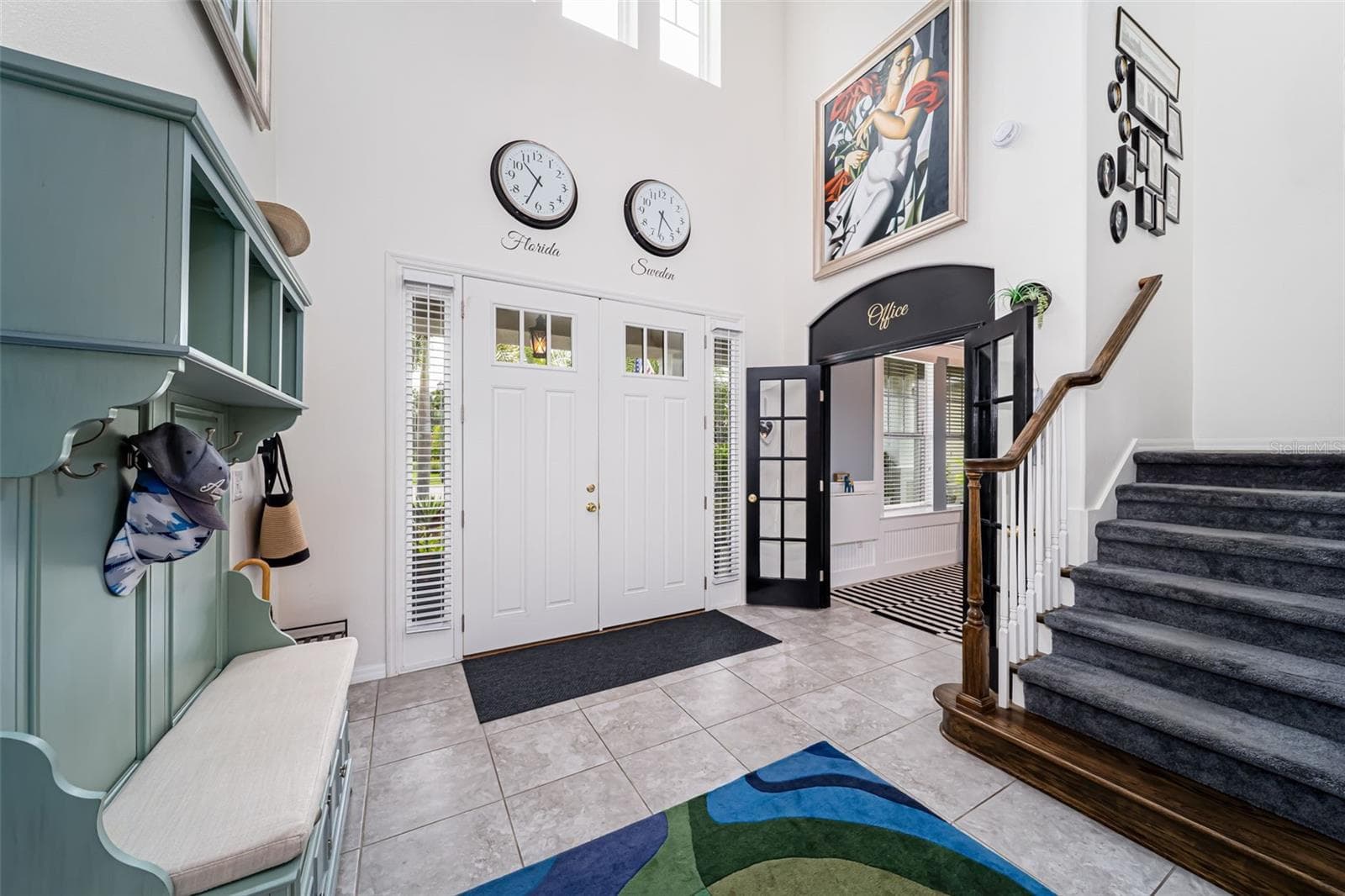 Bright and inviting foyer with impressive high ceilings - 6195 ANISE DR, SARASOTA
