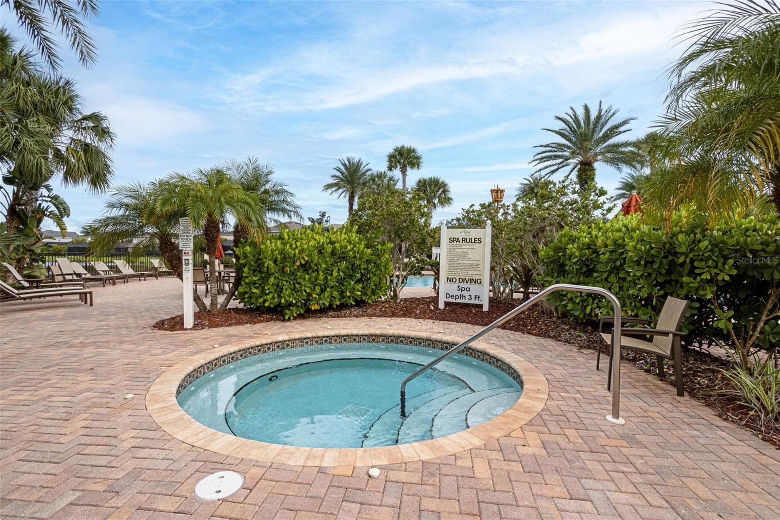 Community spa - 6195 ANISE DR, SARASOTA
