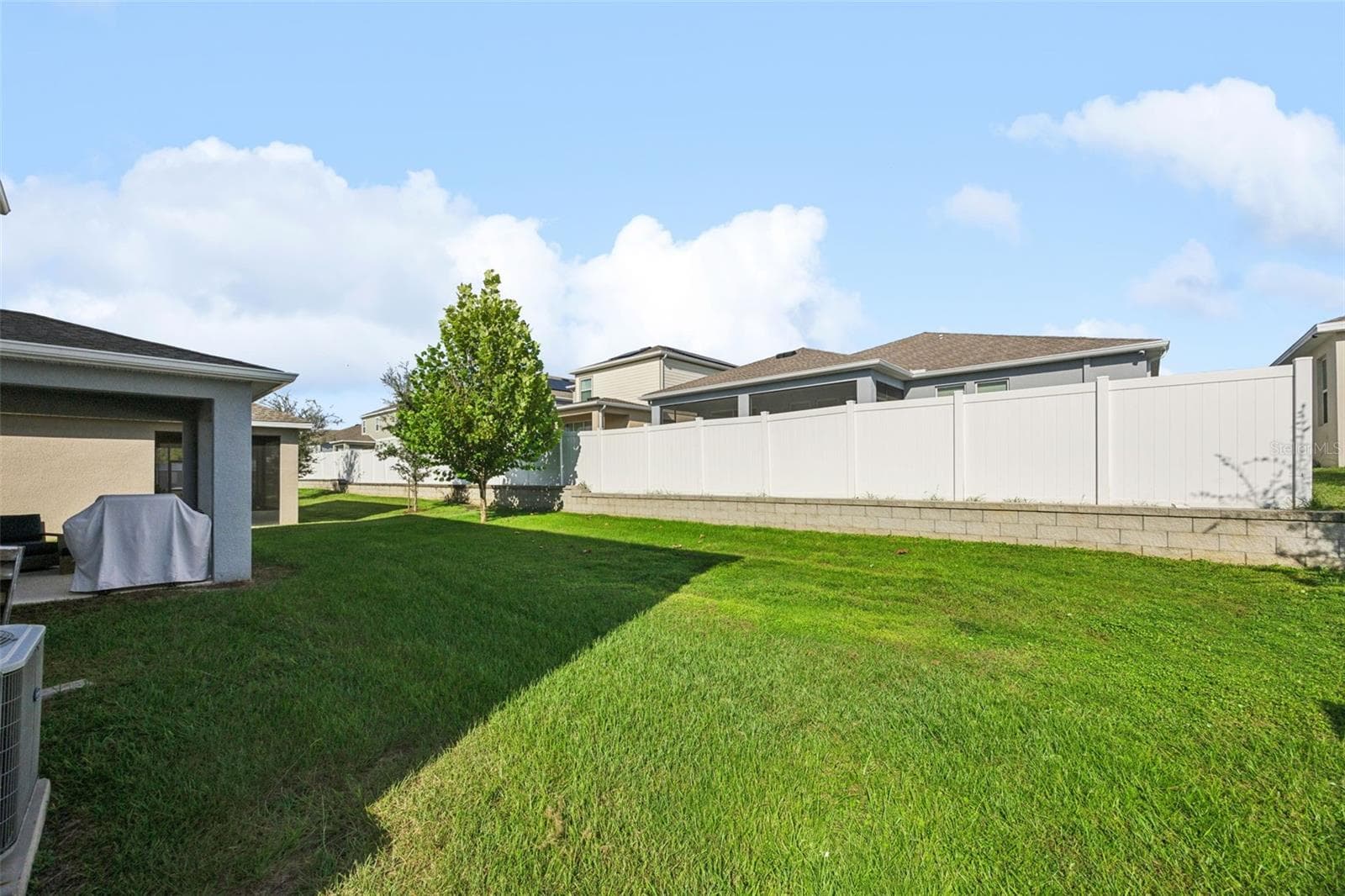 Single Family Residence at 1939 PERCH HAMMOCK LOOP, GROVELAND, photo 35 of 76