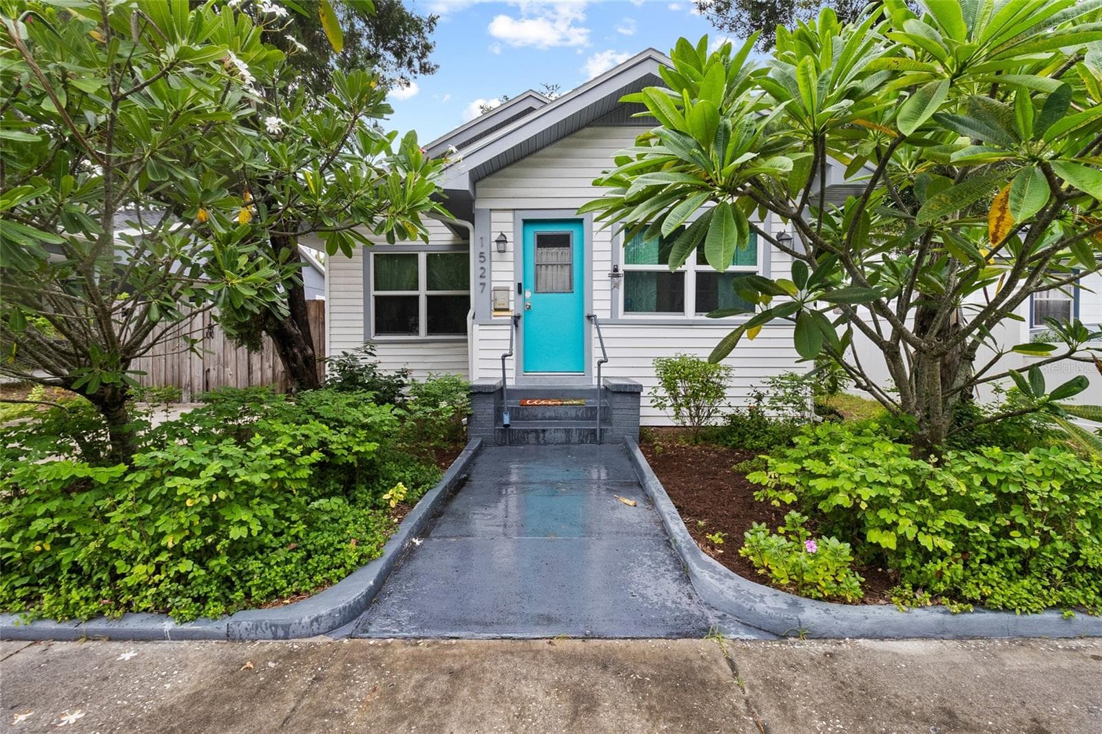 Single Family Residence at 1527 13TH ST S, ST PETERSBURG, photo 7 of 30
