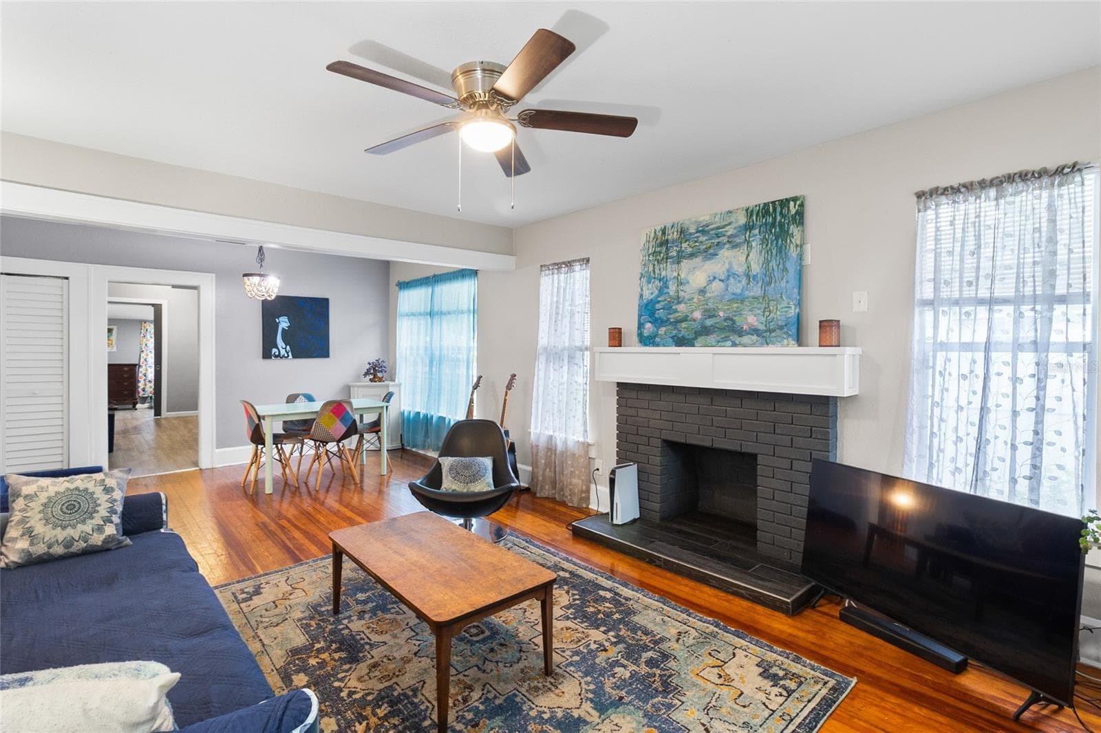 Single Family Residence at 1527 13TH ST S, ST PETERSBURG, photo 10 of 30