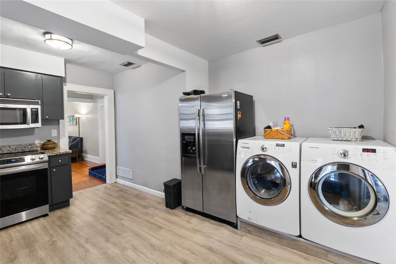 Single Family Residence at 1527 13TH ST S, ST PETERSBURG, photo 15 of 30