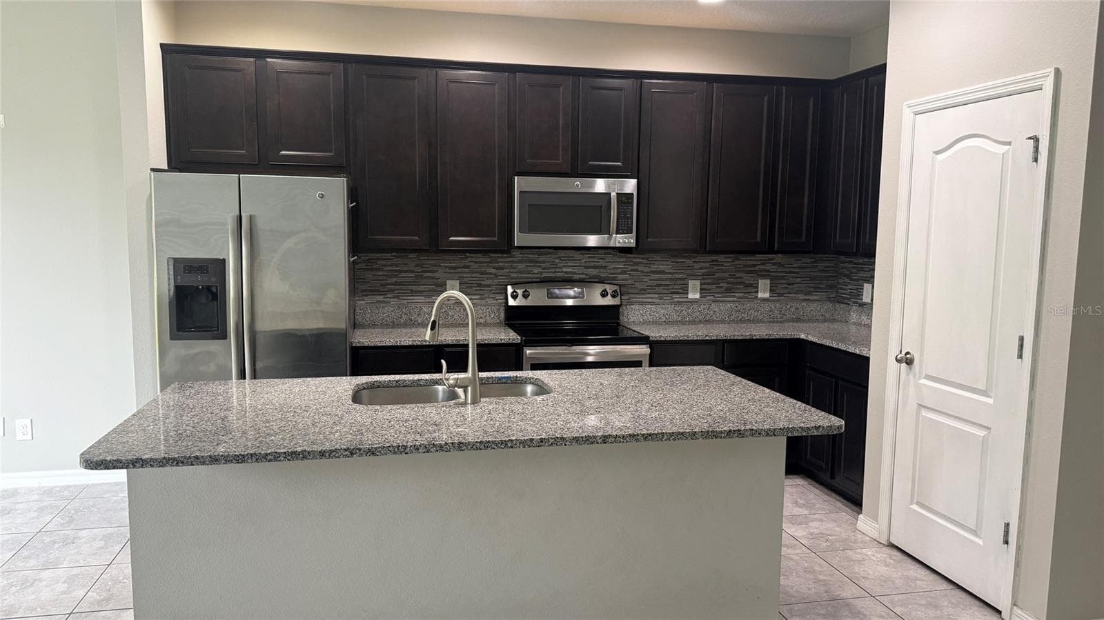 Townhouse at 1804 LEMON DROP CT, APOPKA, photo 4 of 21