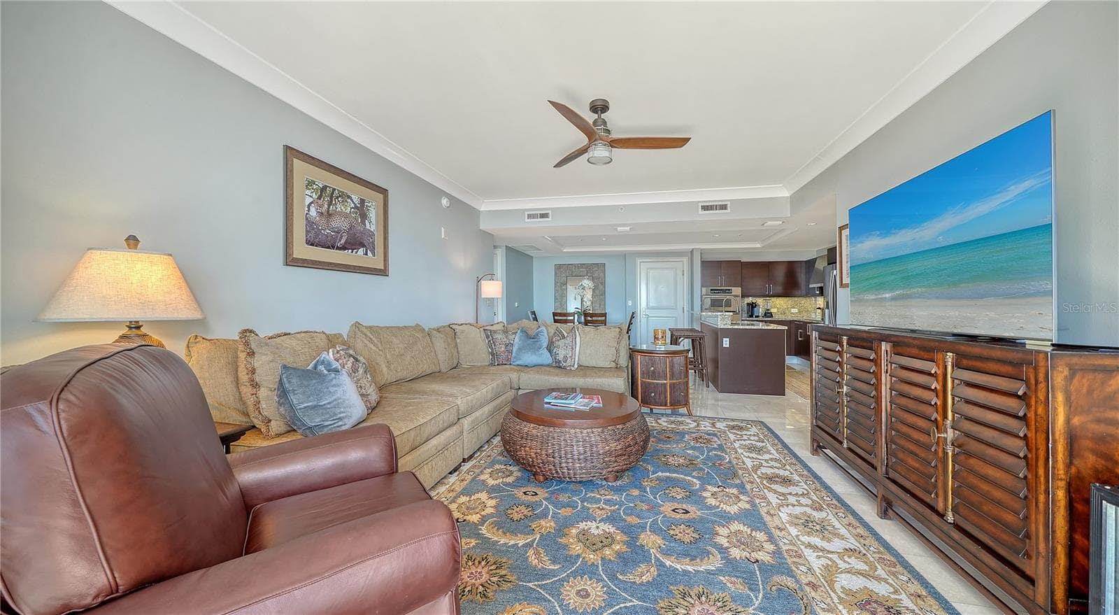 Condominium at 1350 MAIN ST #1208, SARASOTA, photo 9 of 78