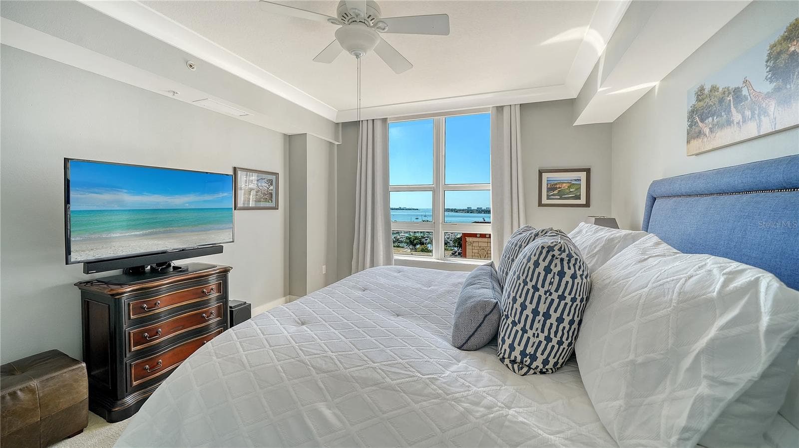Condominium at 1350 MAIN ST #1208, SARASOTA, photo 22 of 78