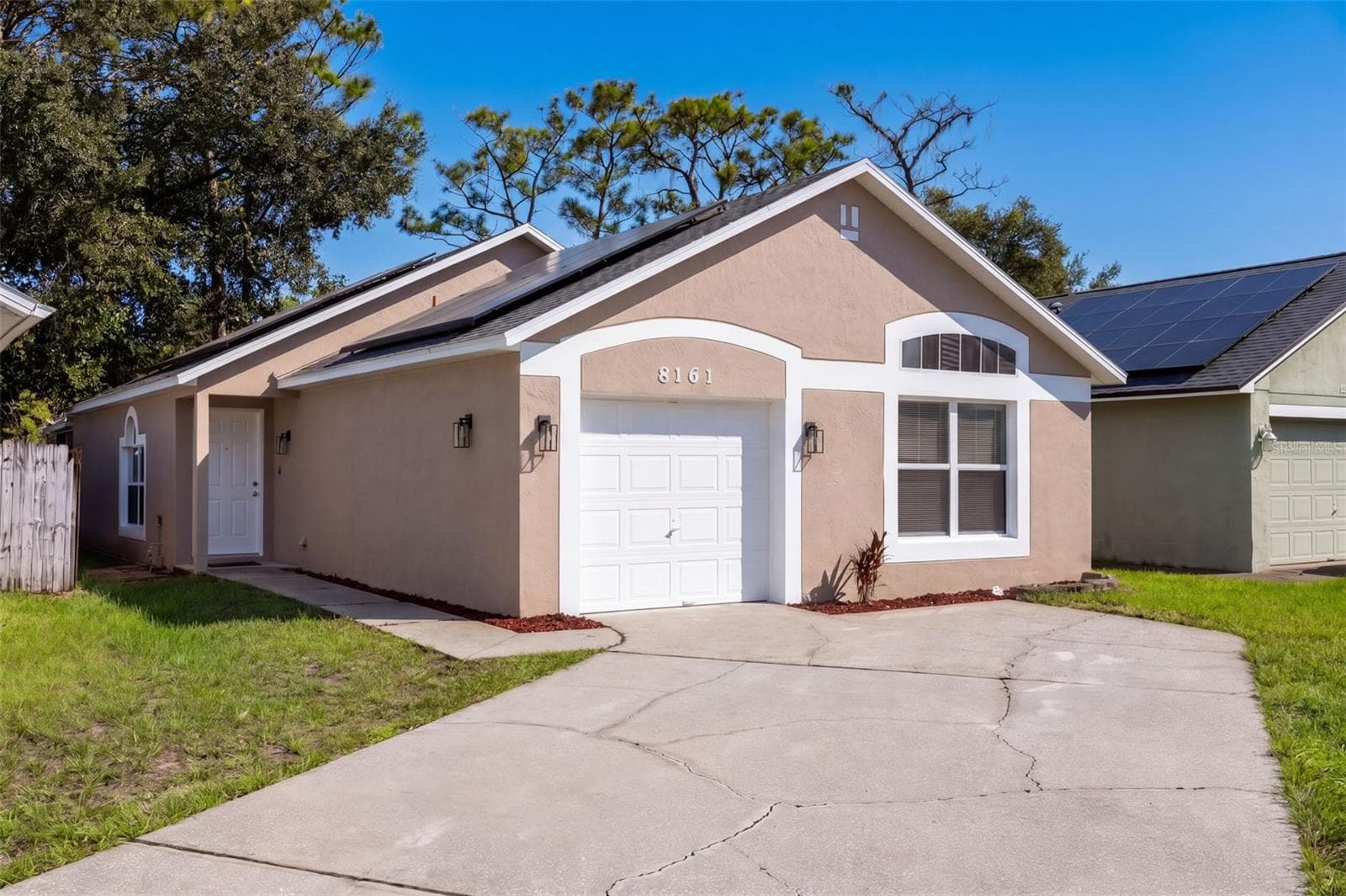 Single Family Residence at 8161 GOLDEN CHICKASAW CIR, ORLANDO, photo 2 of 28