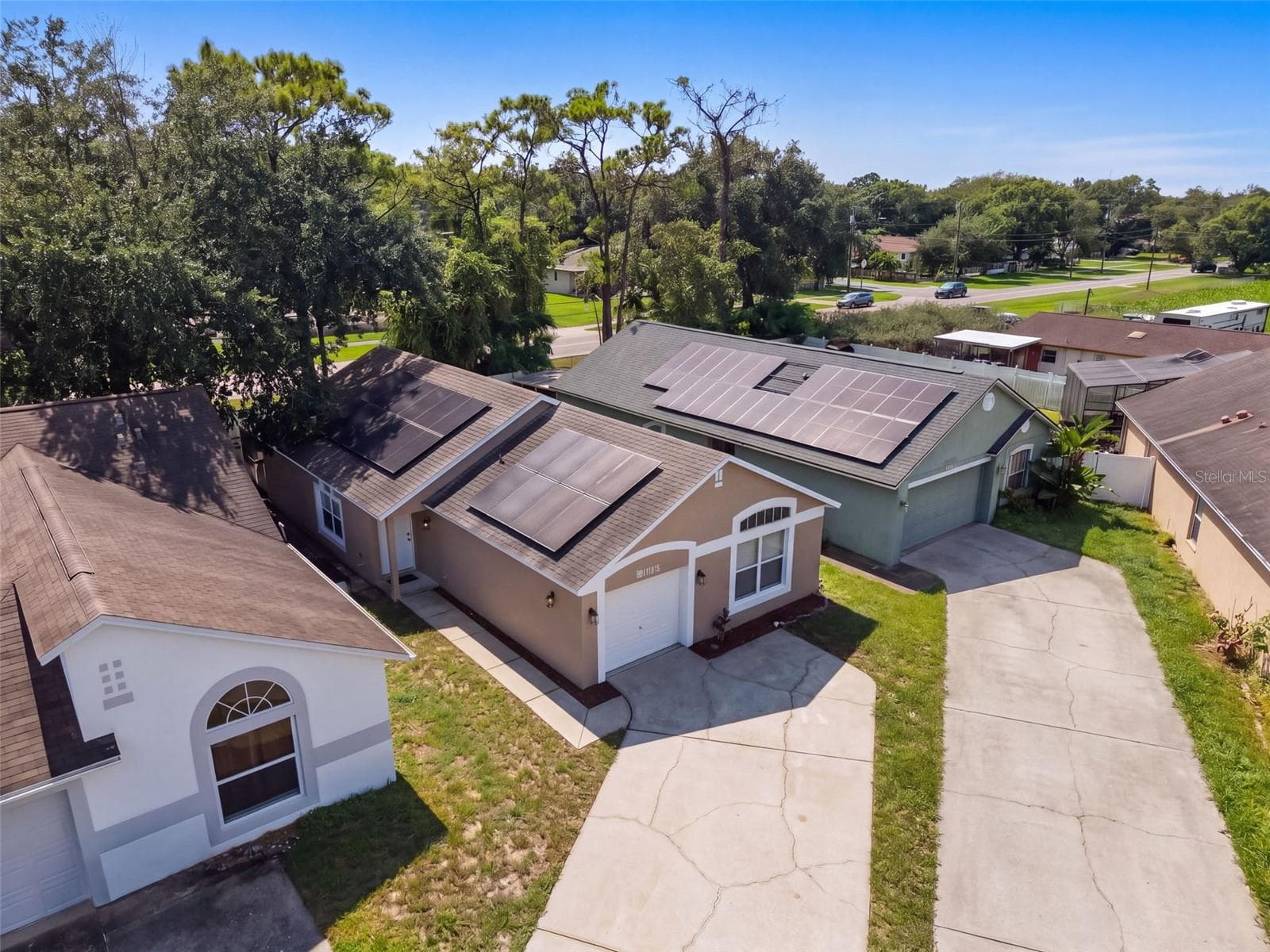 Single Family Residence at 8161 GOLDEN CHICKASAW CIR, ORLANDO, photo 3 of 28