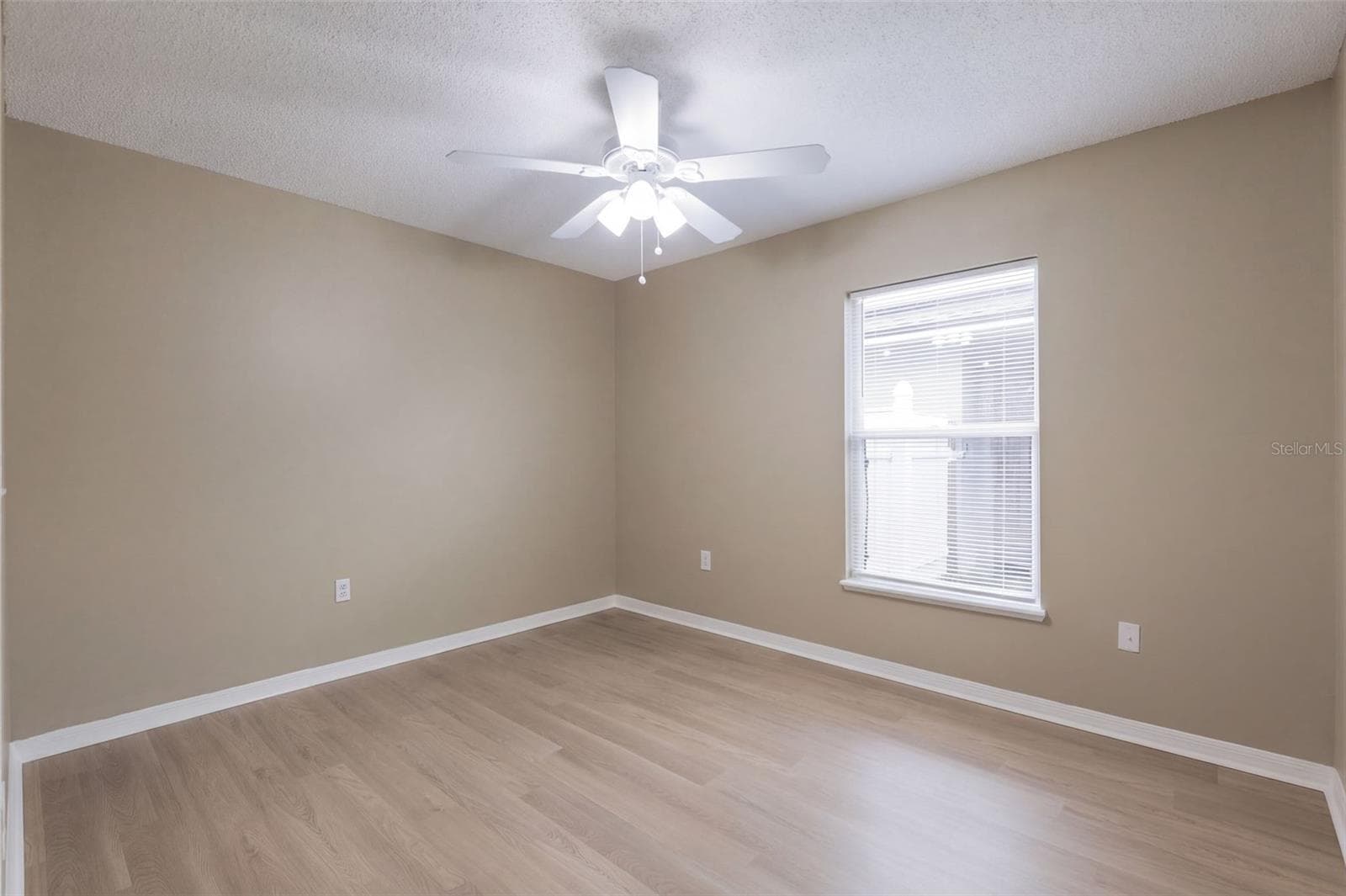 Single Family Residence at 8161 GOLDEN CHICKASAW CIR, ORLANDO, photo 11 of 28