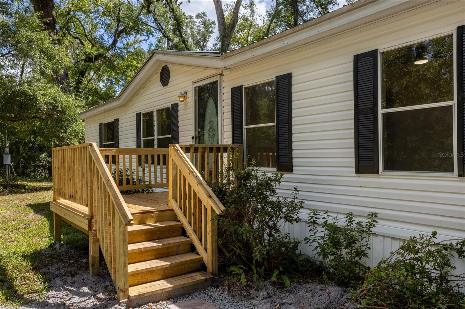 Single Family Residence at 551 NE 354TH AVE, OLD TOWN, photo 7 of 65
