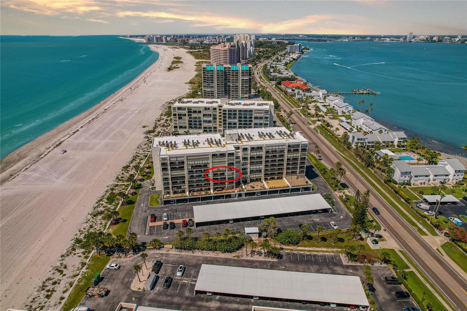 MAINTENANCE-FREE, COASTAL LIFESTYLE! - 1430 GULF BLVD #407, CLEARWATER BEACH