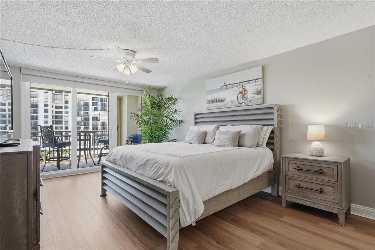 PRIMARY SUITE WITH ACCESS TO YOUR PRIVATE BALCONY - 1430 GULF BLVD #407, CLEARWATER BEACH
