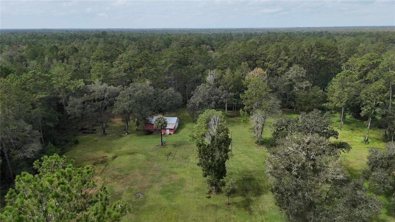 Manufactured Home at 10379 NE HIGHWAY 314, SILVER SPRINGS, photo 6 of 6