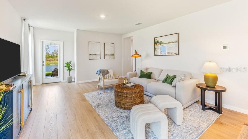 Single Family Residence at 8853 CLEAR VIEW ST, PARRISH, photo 6 of 17