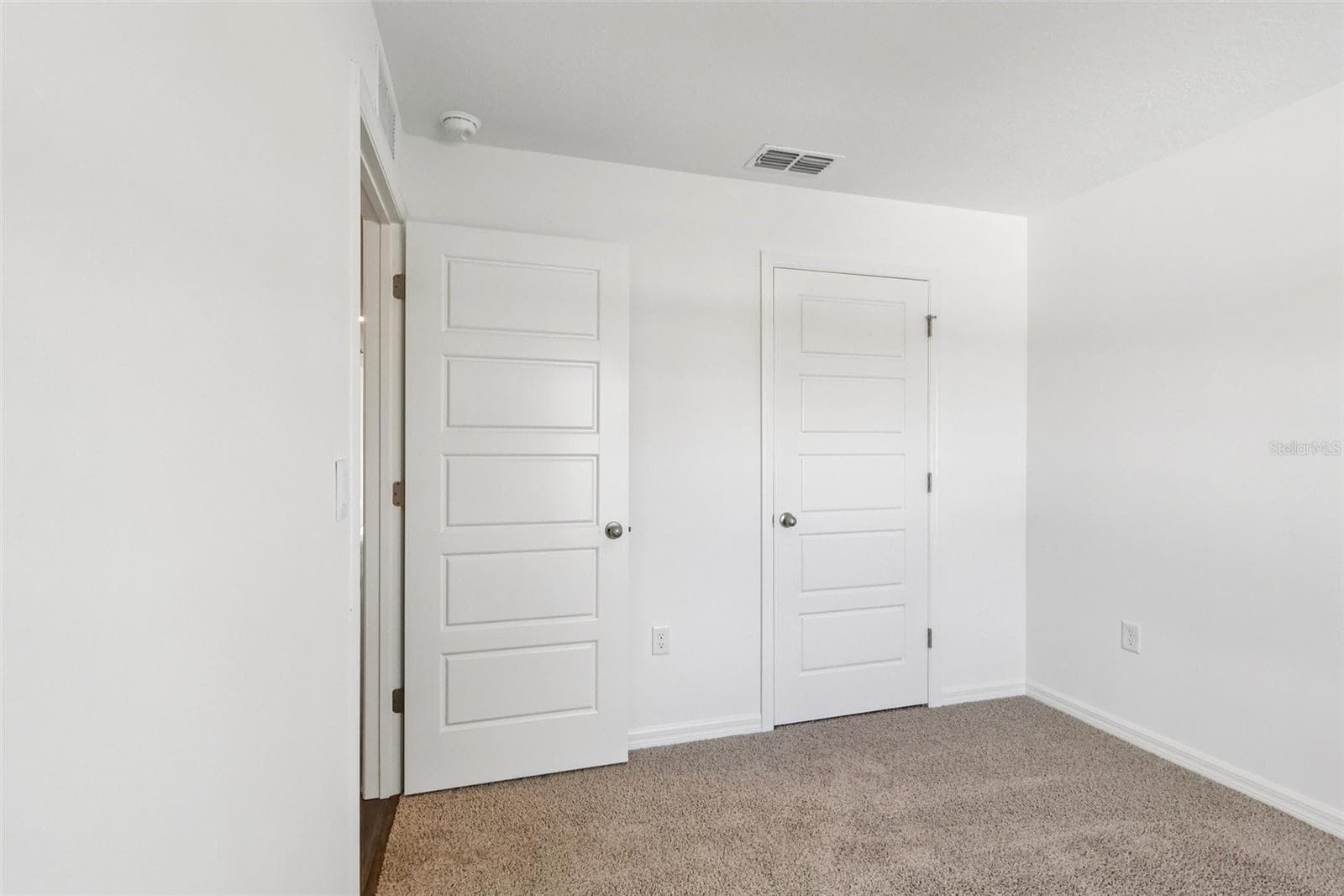 Single Family Residence at 1158 AMBER WAVES CT, LAKE WALES, photo 13 of 22