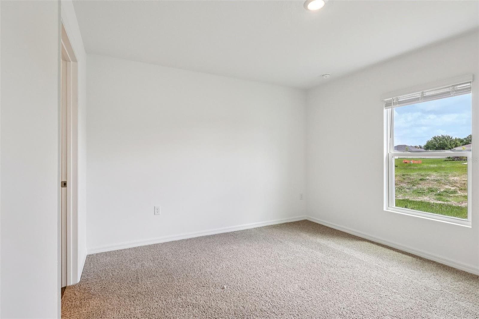 Single Family Residence at 1158 AMBER WAVES CT, LAKE WALES, photo 18 of 22