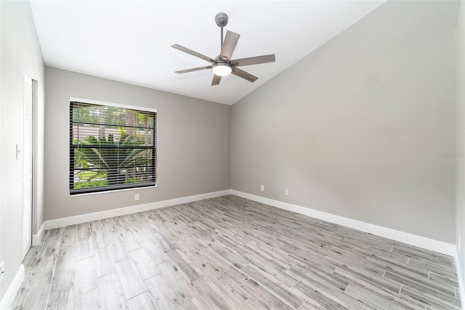 Villa at 3430 HILLMOOR DR, PALM HARBOR, photo 12 of 28