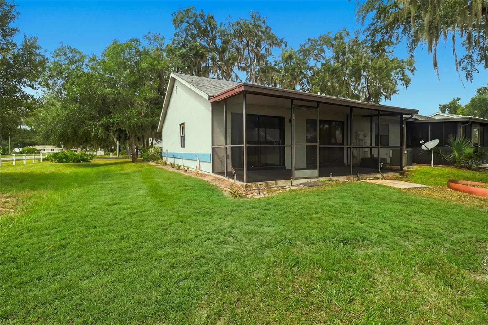back yard side view - 480 LANDING BLVD, INVERNESS