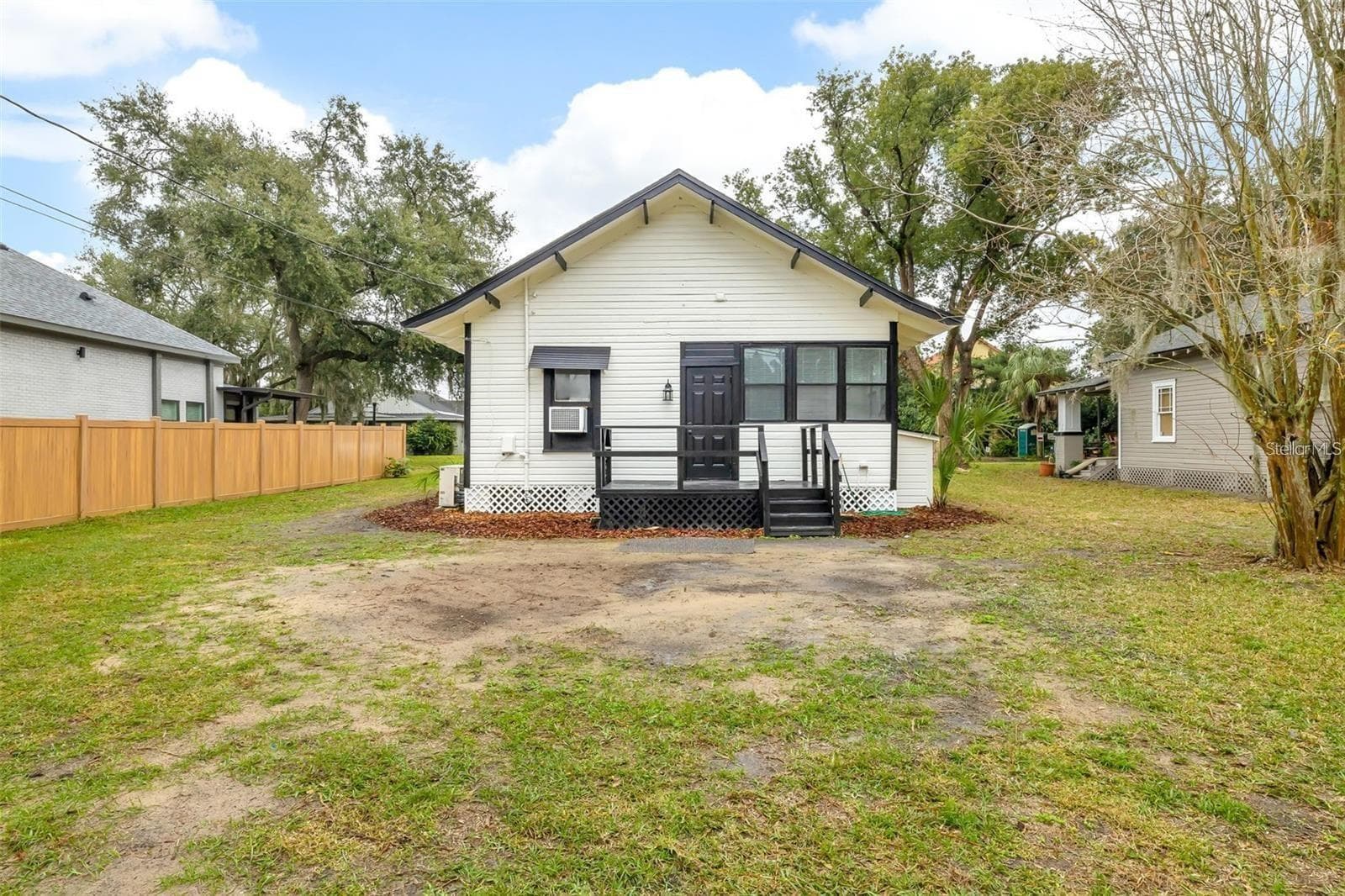 Single Family Residence at 911 S MISSOURI AVE, LAKELAND, photo 26 of 42