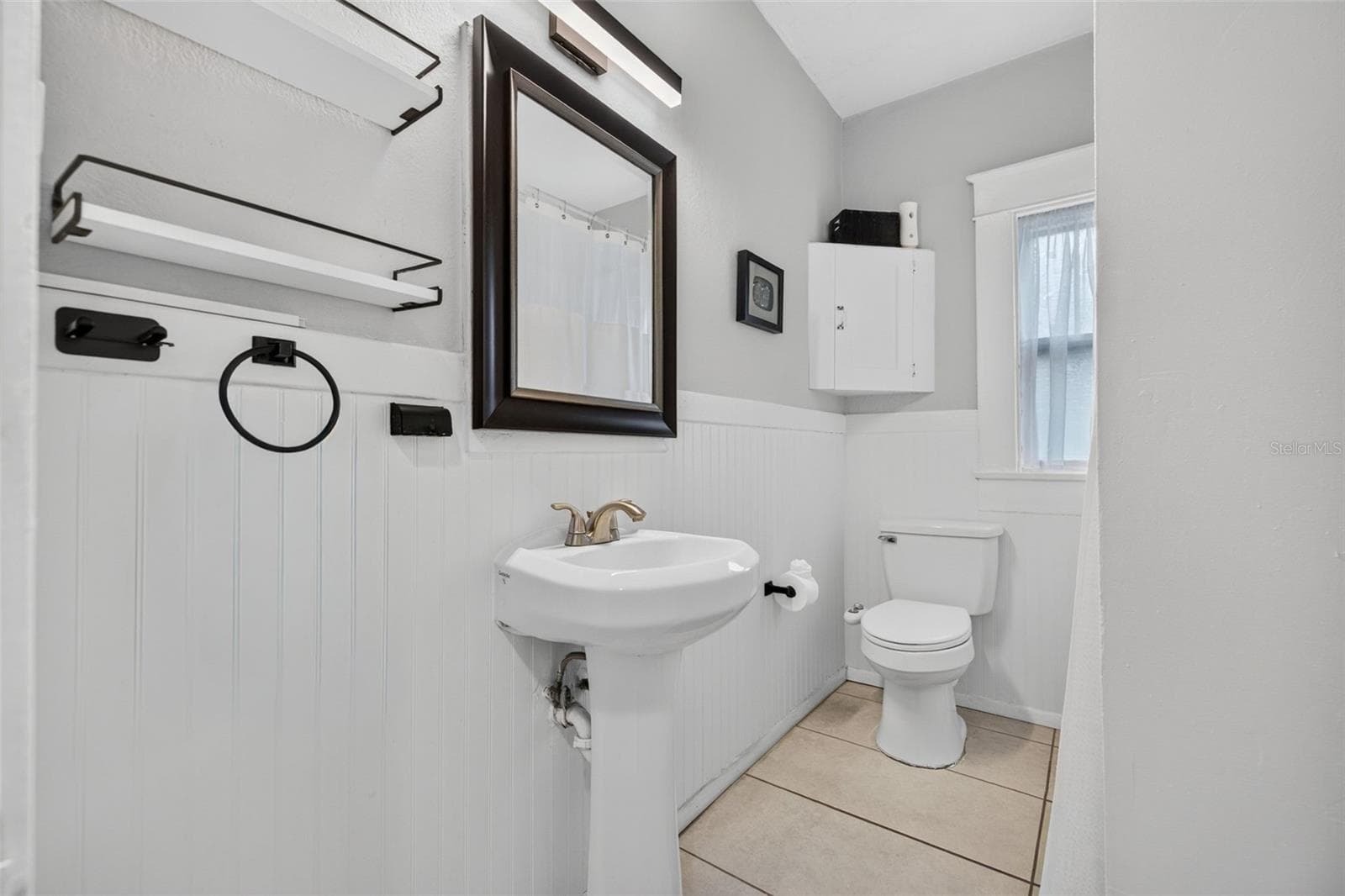 Full bath - 4110 N 9TH ST, TAMPA